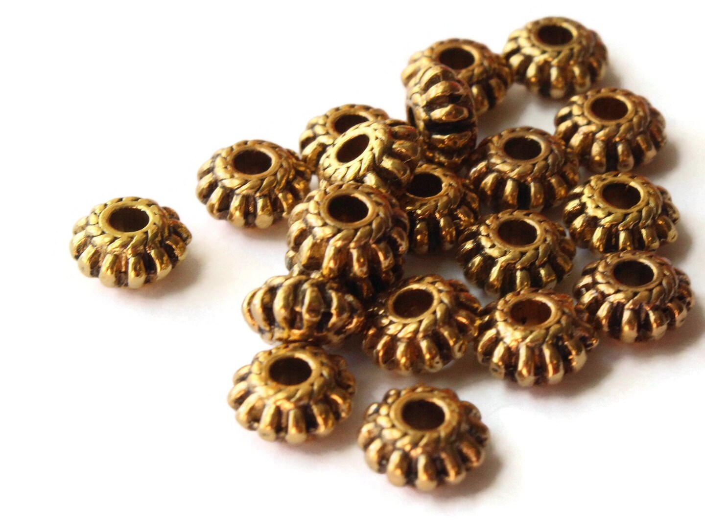 20 7.5mm Antique Golden Fluted Rondelle Beads