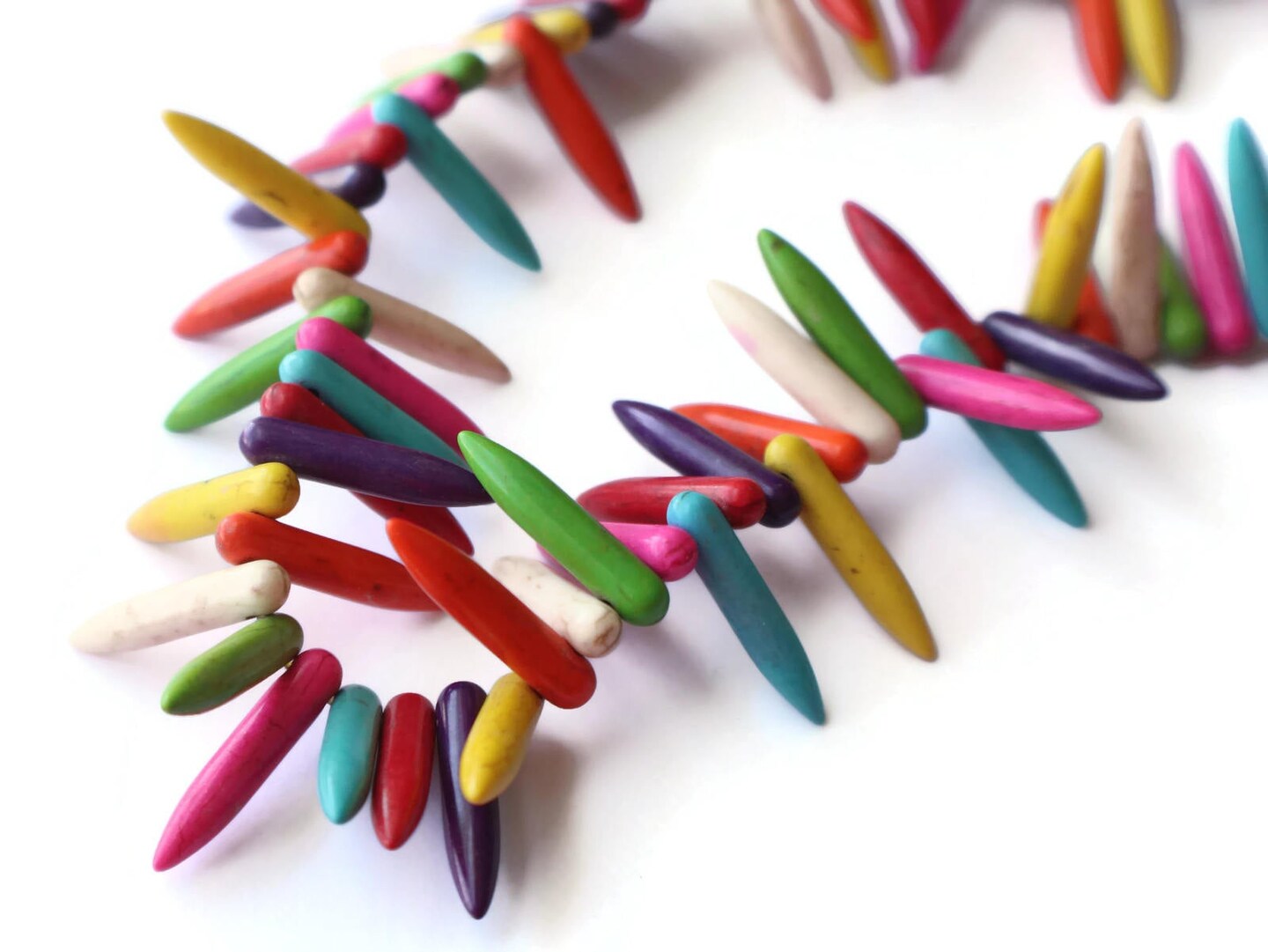 78 25mm Mulitcolor Spike Stone Beads Dyed Howlite Beads Synthetic Turquoise Beads Full Strand