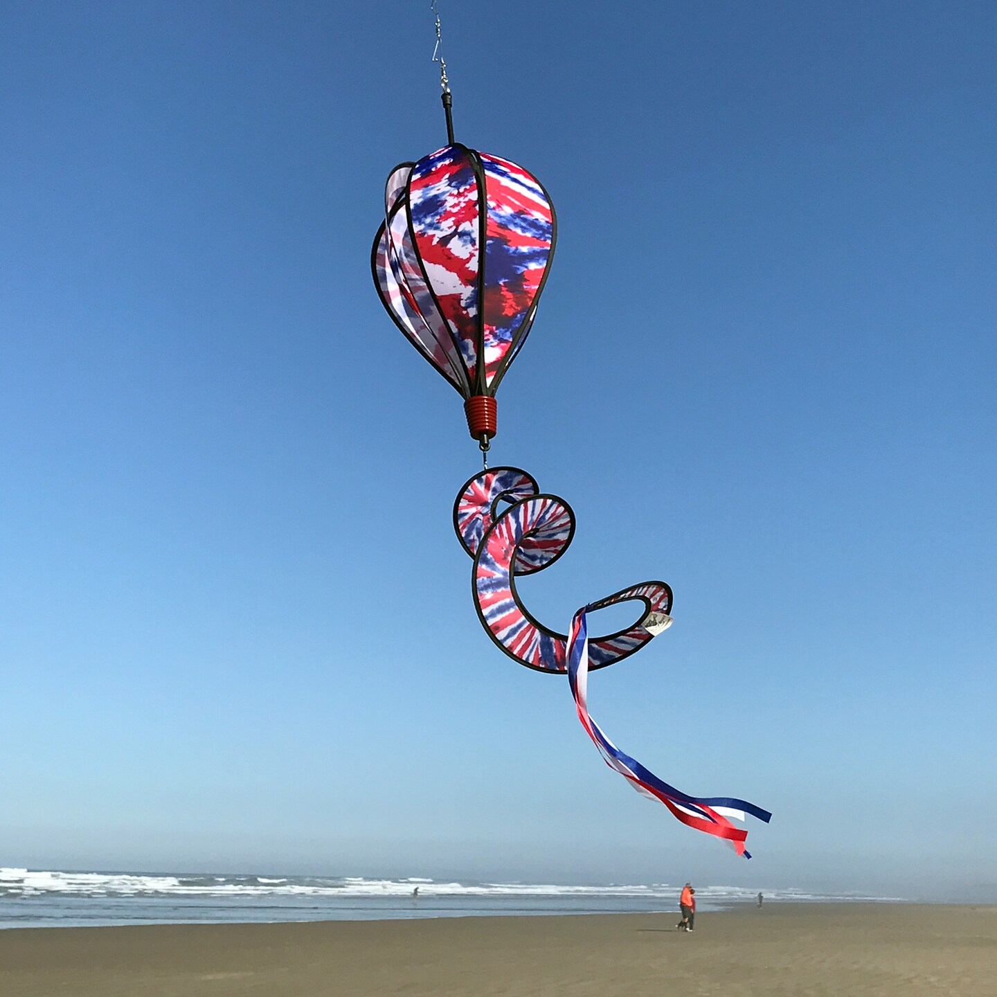 In the Breeze 0981 - Red, White and Blue Tie Dye Hot Air Balloon Spinner - Outdoor Hanging Decoration