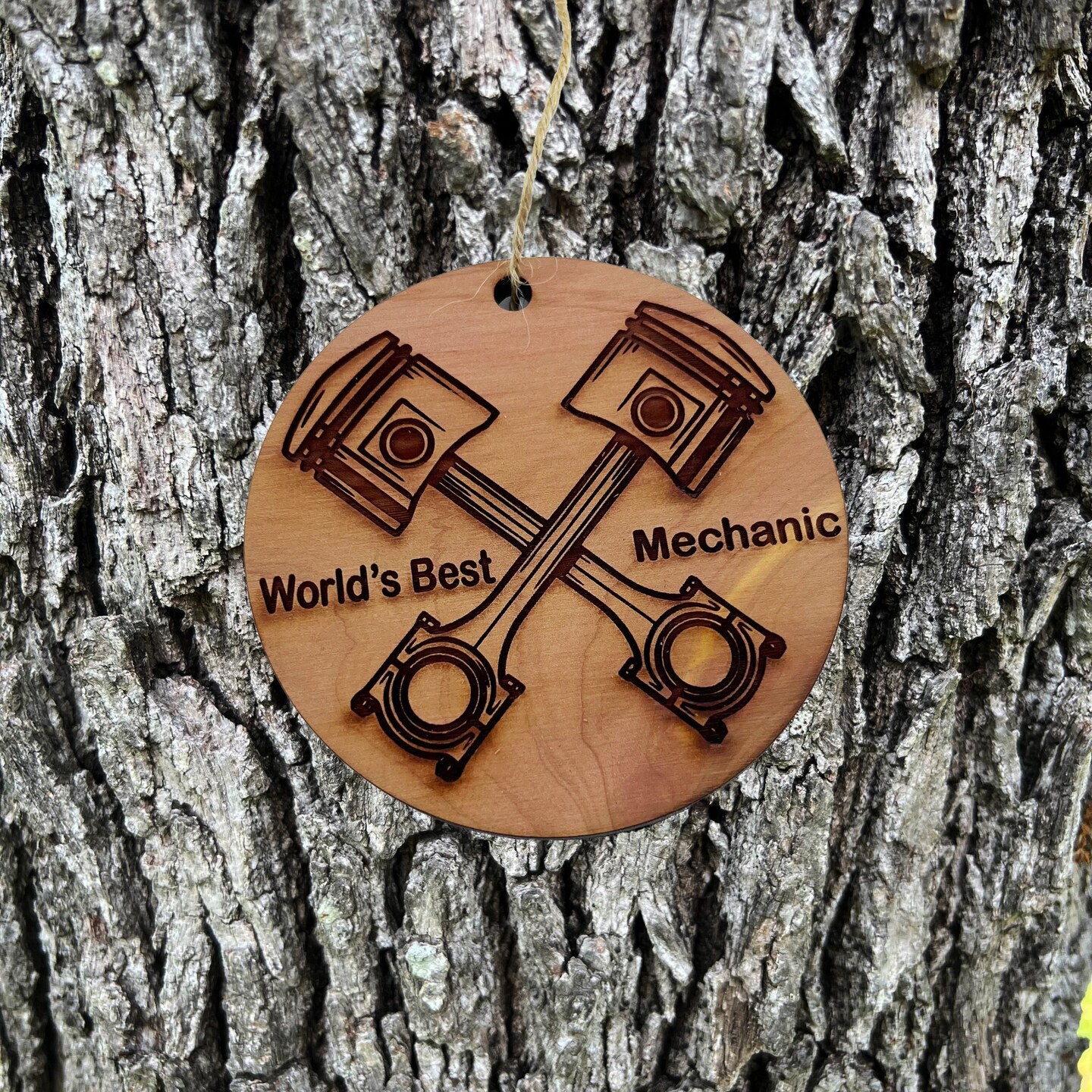 World's Best Mechanic with Piston - Cedar Ornament World's Best Mechanic with Piston - Cedar Ornament