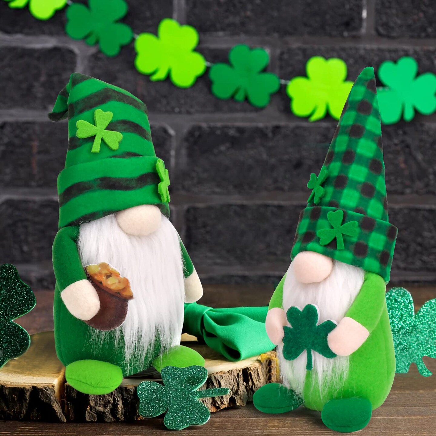 St Patricks Day Gnomes Decorations, 2 Pack Gnomes Plush Lucky Green Shamrock Home Table Decor Ornaments for Irish Saint Patrick&#x27;s Day