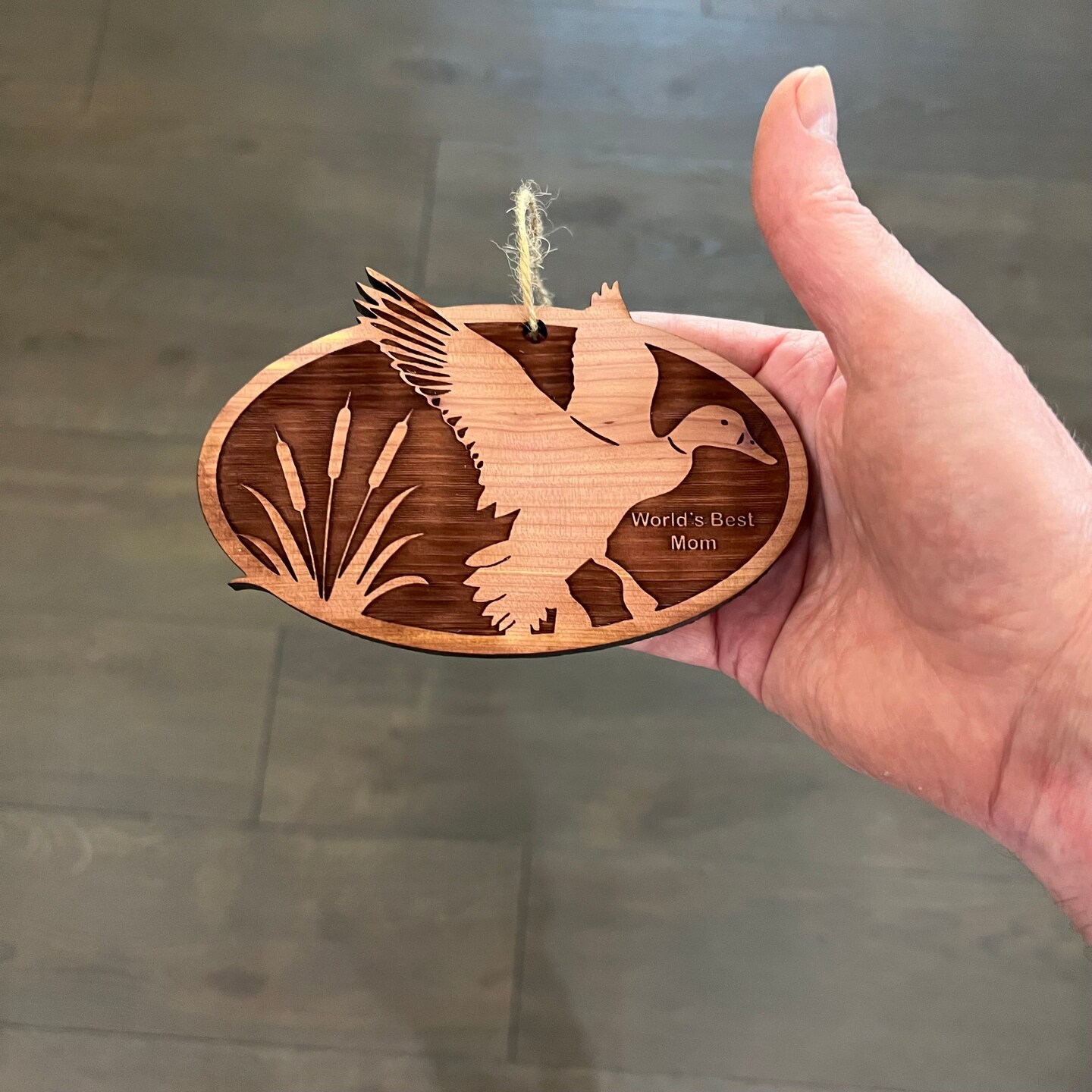 Flying Duck Worlds Best Mom - Cedar Ornament Flying Duck Worlds Best Mom - Cedar Ornament