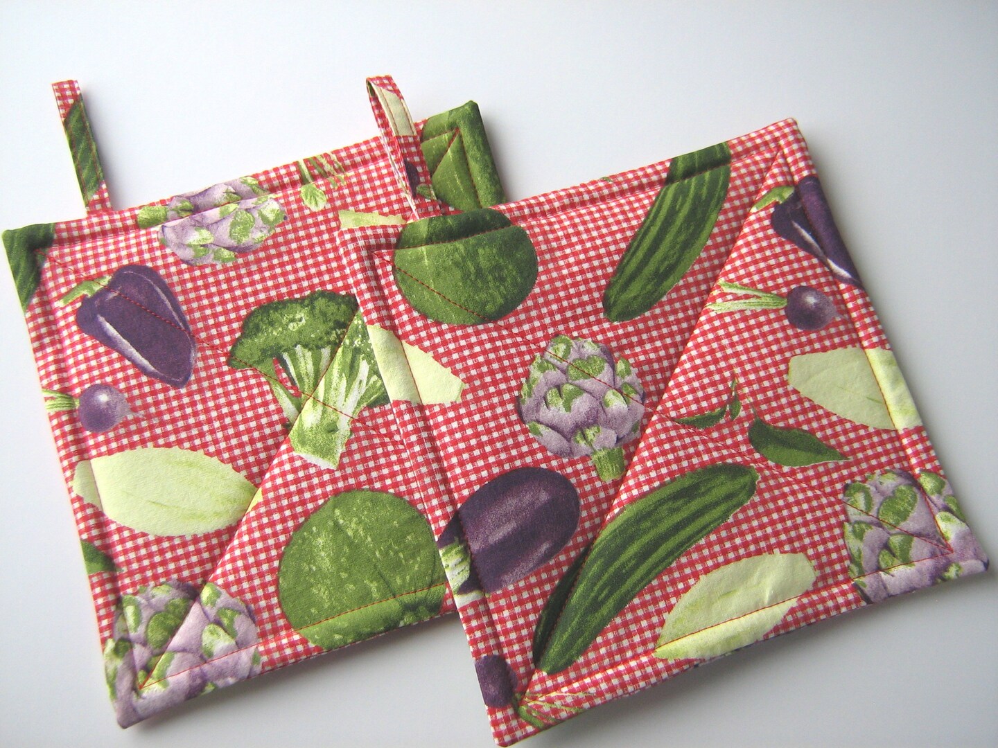 Summer Veggies Quilted Potholders, Colorful Vegetables on Red White Gingham Hot Pads, USA Handmade Housewarming or Hostess Gift