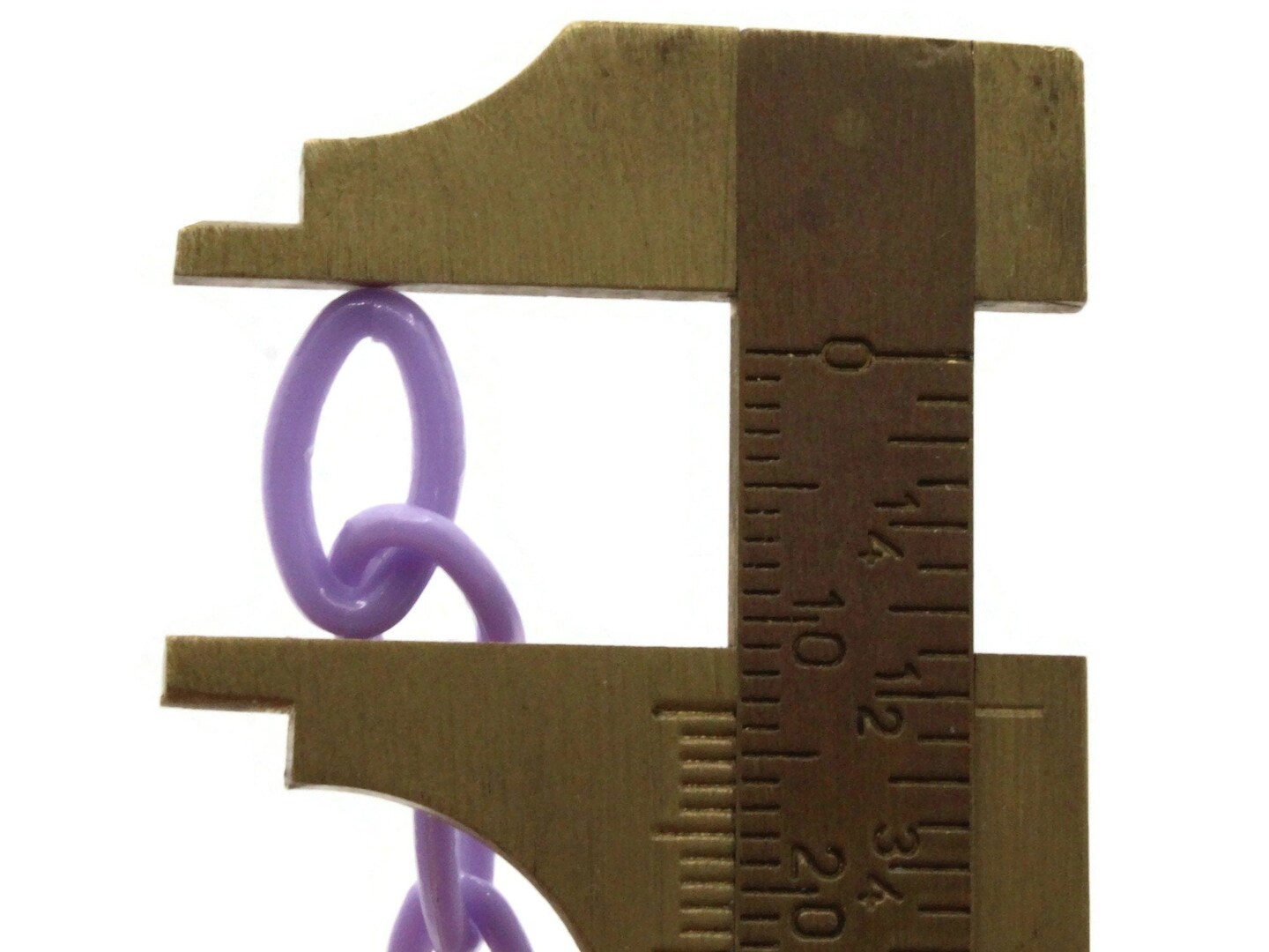 15.75 Inch Purple Plastic Oval Chain - 40cm chain - 13x8mm Links