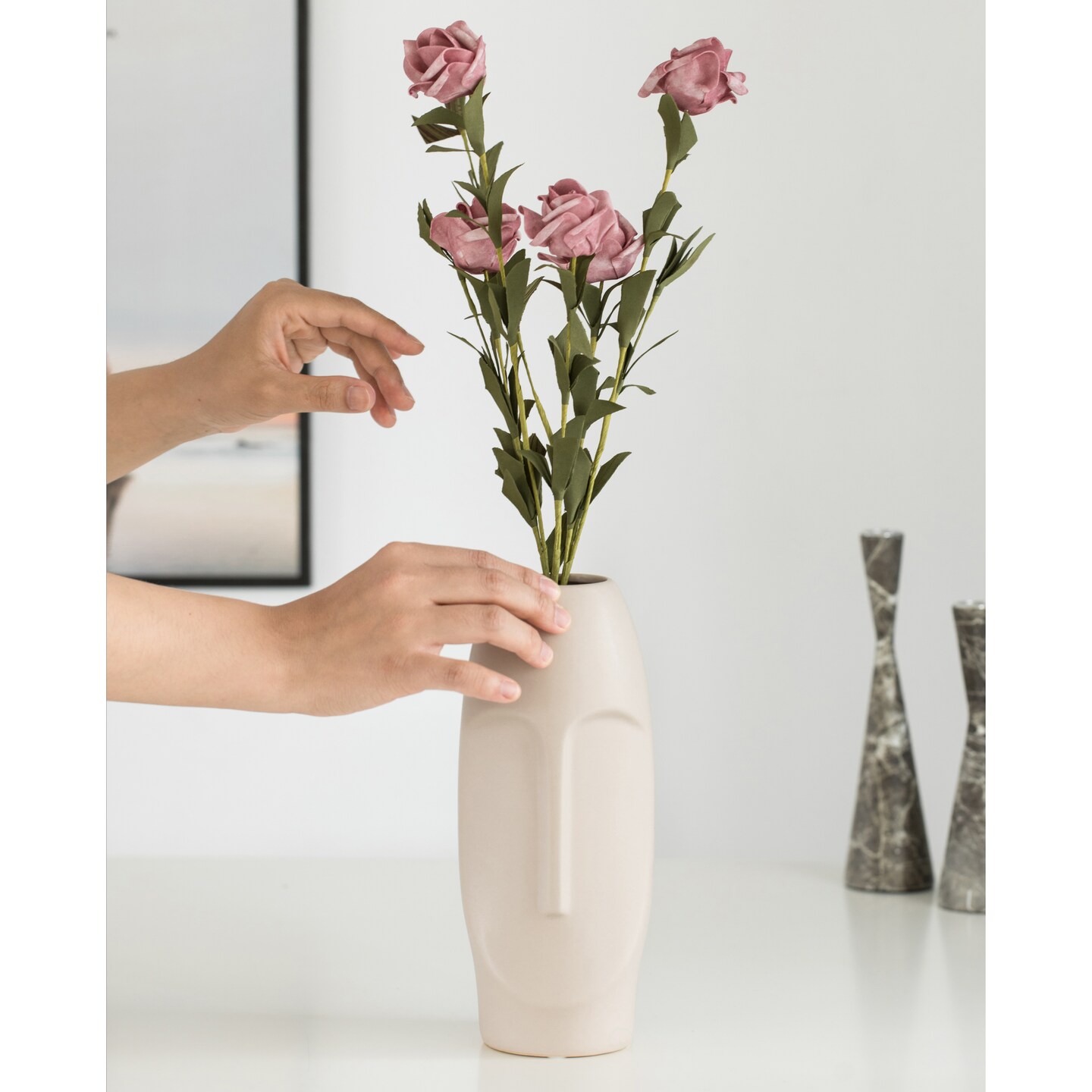 9.5&#x22; H Decorative Ceramic Abstract Face Modern Statue Sculpture Flower Centerpiece Vase
