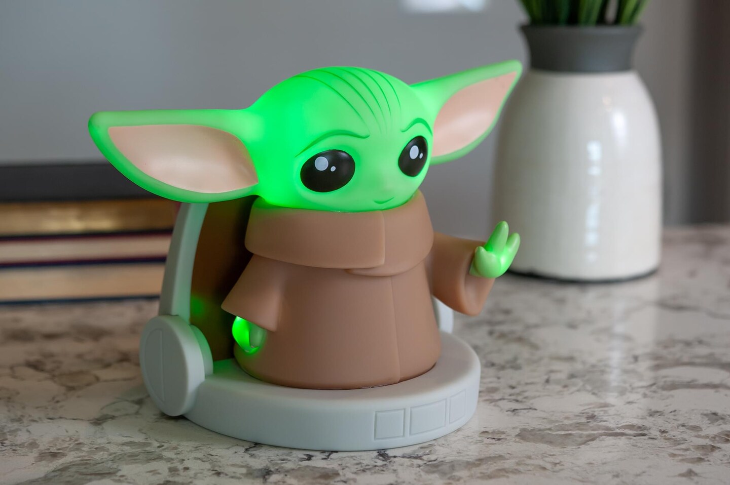Star Wars The Mandalorian The Child Mood Lamp - Thumbnail 5