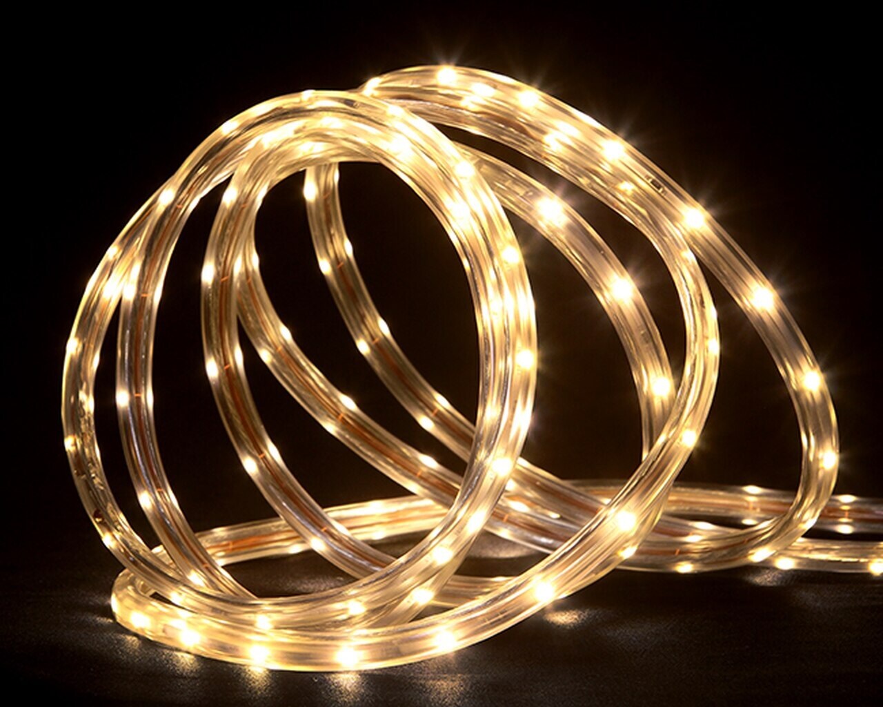 Northlight 100&#x27; Warm White LED Christmas Rope Lights