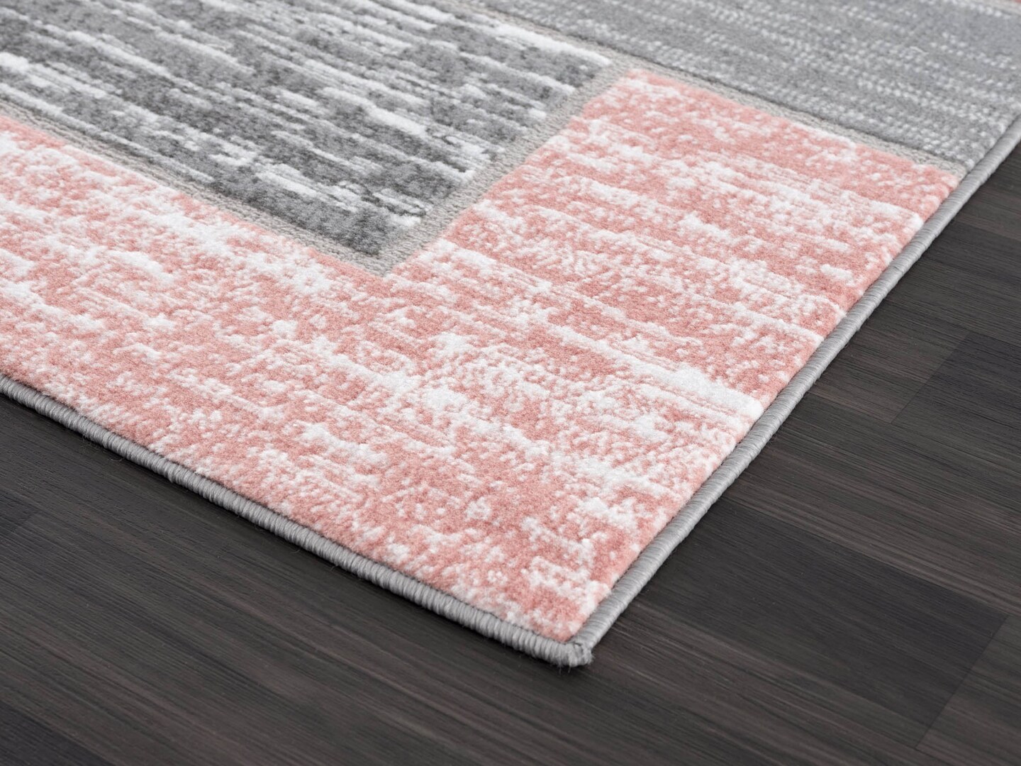 L'baiet Rectangle Verena Pink Geometric 2 ft. x 3 ft. Scatter Area Rug