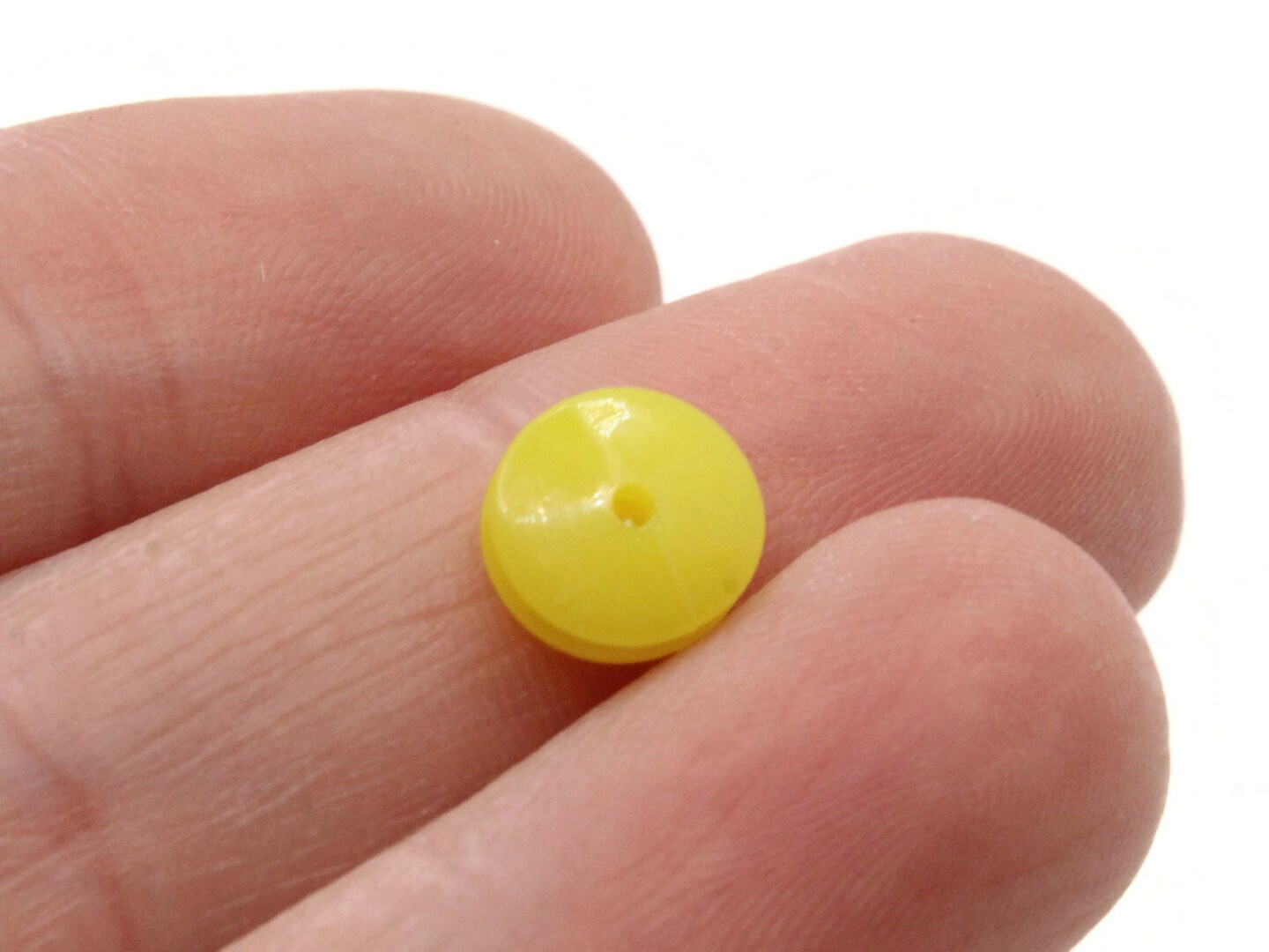 47 9mm Yellow Grooved Disc Vintage Plastic Rondelle Beads