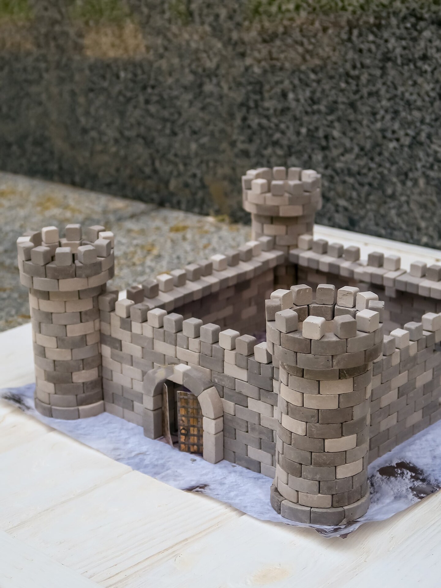 Mini Bricks Construction Set - Eagle&#x27;s Nest Castle