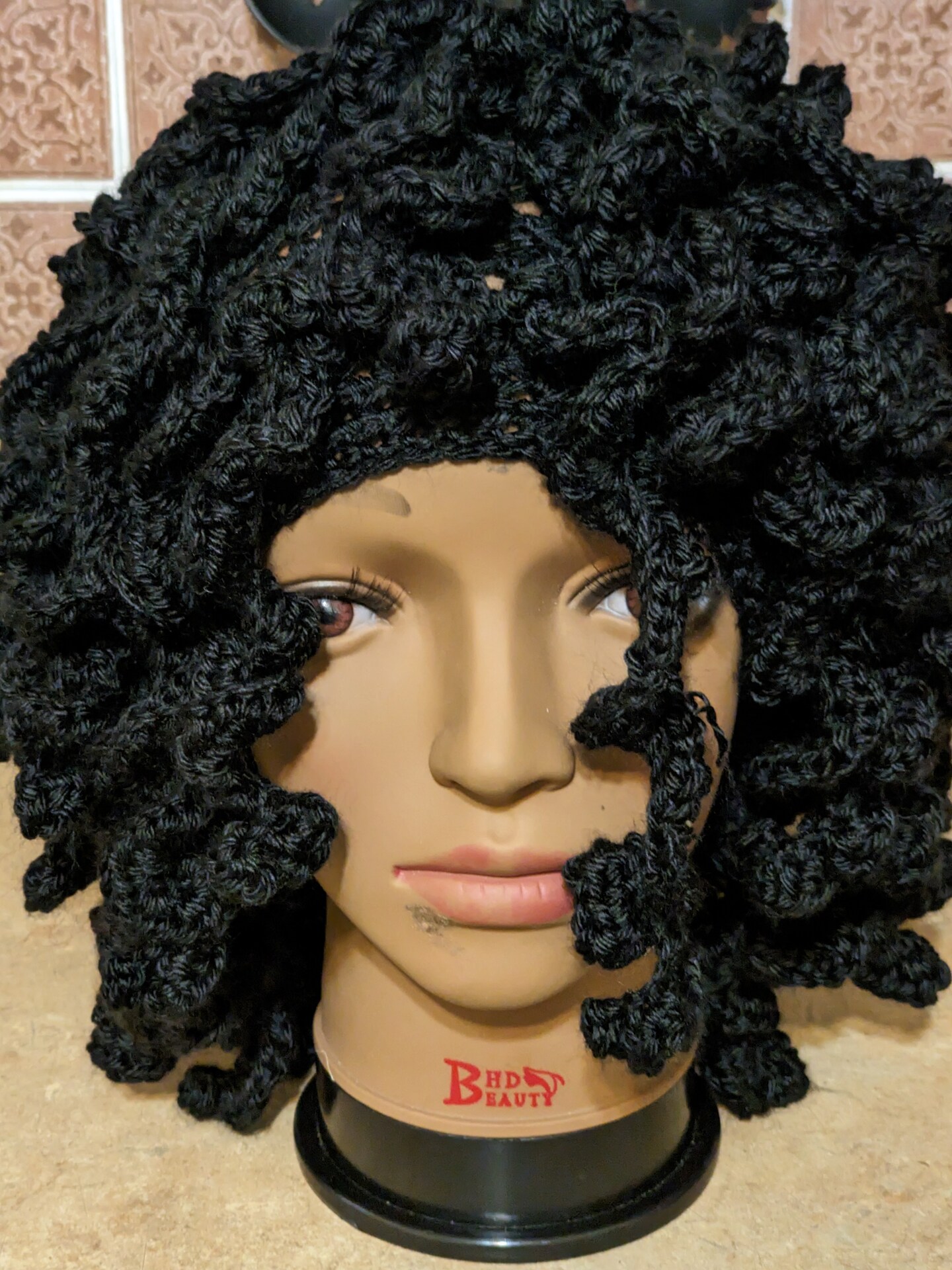 Curly yarn wig