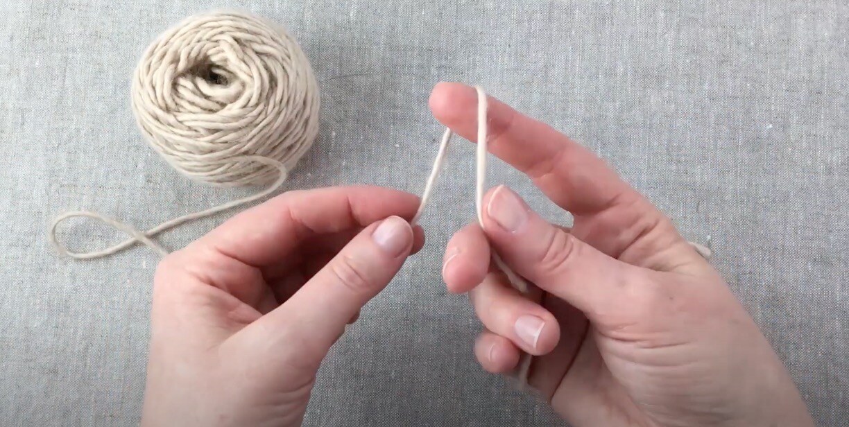 How-To Tie a Slip Knot image 2