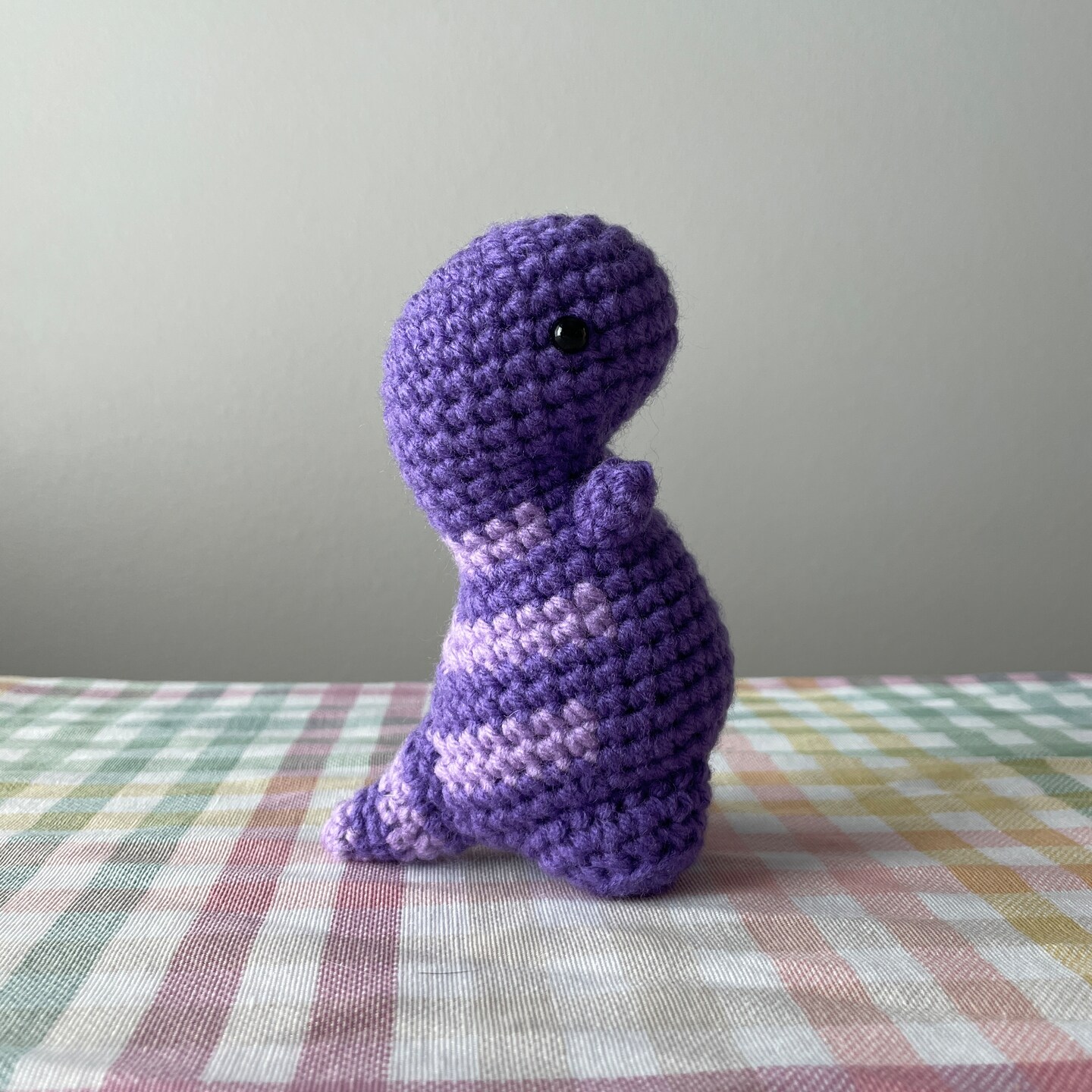 How to Crochet a Mini-Dino image 2