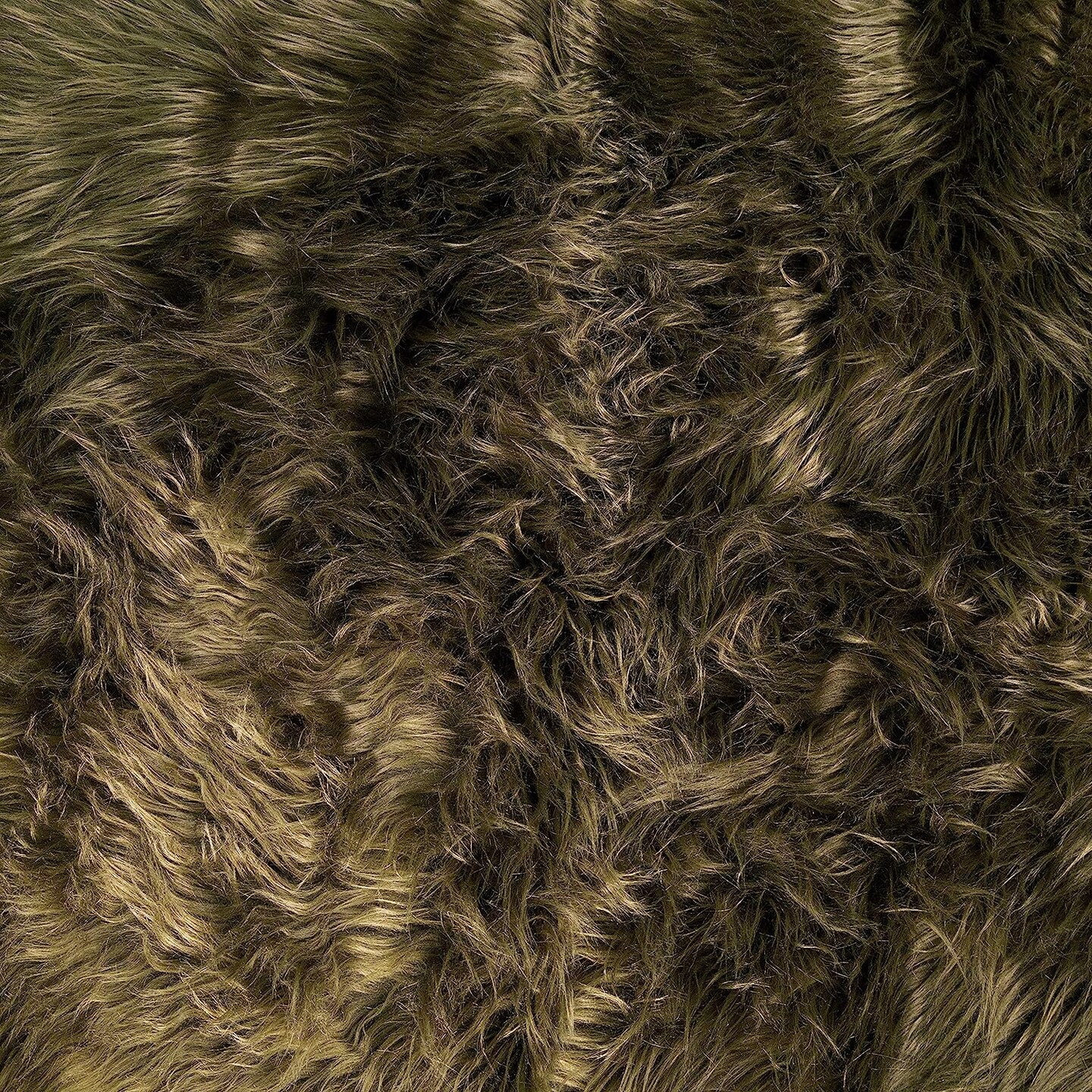 FabricLA Shaggy Faux Fur Fabric - 4 X 4 Inches Pre-Cut - Use Fake Fur  Fabric for DIY, Craft Fur Decoration, Fashion Accessory, Hobby - Olive