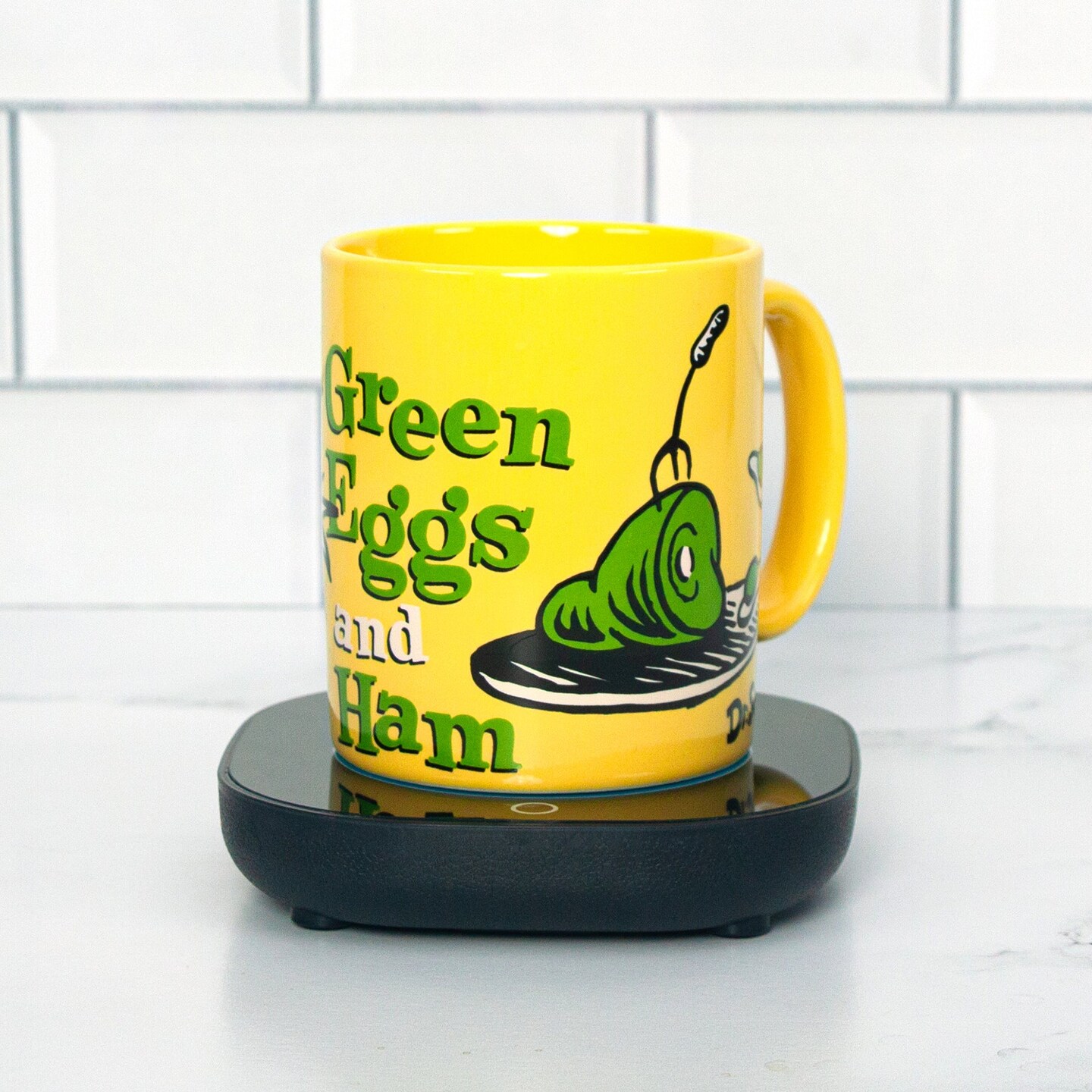 Uncanny Brands Dr. Seuss Green Eggs and Ham Mug with Warmer