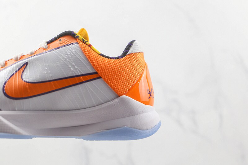 Nike Kobe Devin Booker Kobe Protro Bruce Lee Del Sol Metallic