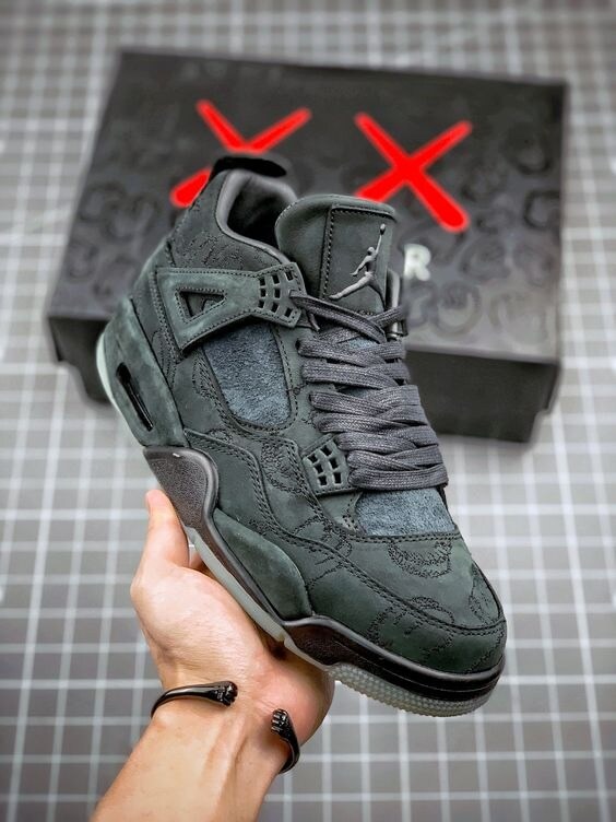 Jordan kaws 4 black online