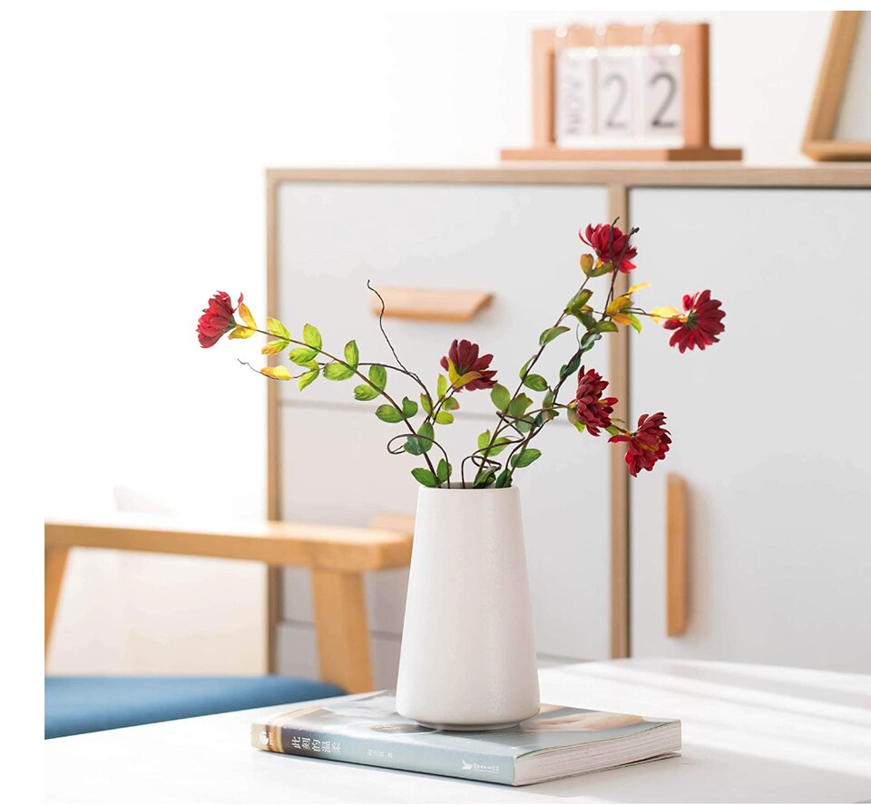 Ceramic Vase - Flower Vase Minimalism Style for Modern Table Shelf.