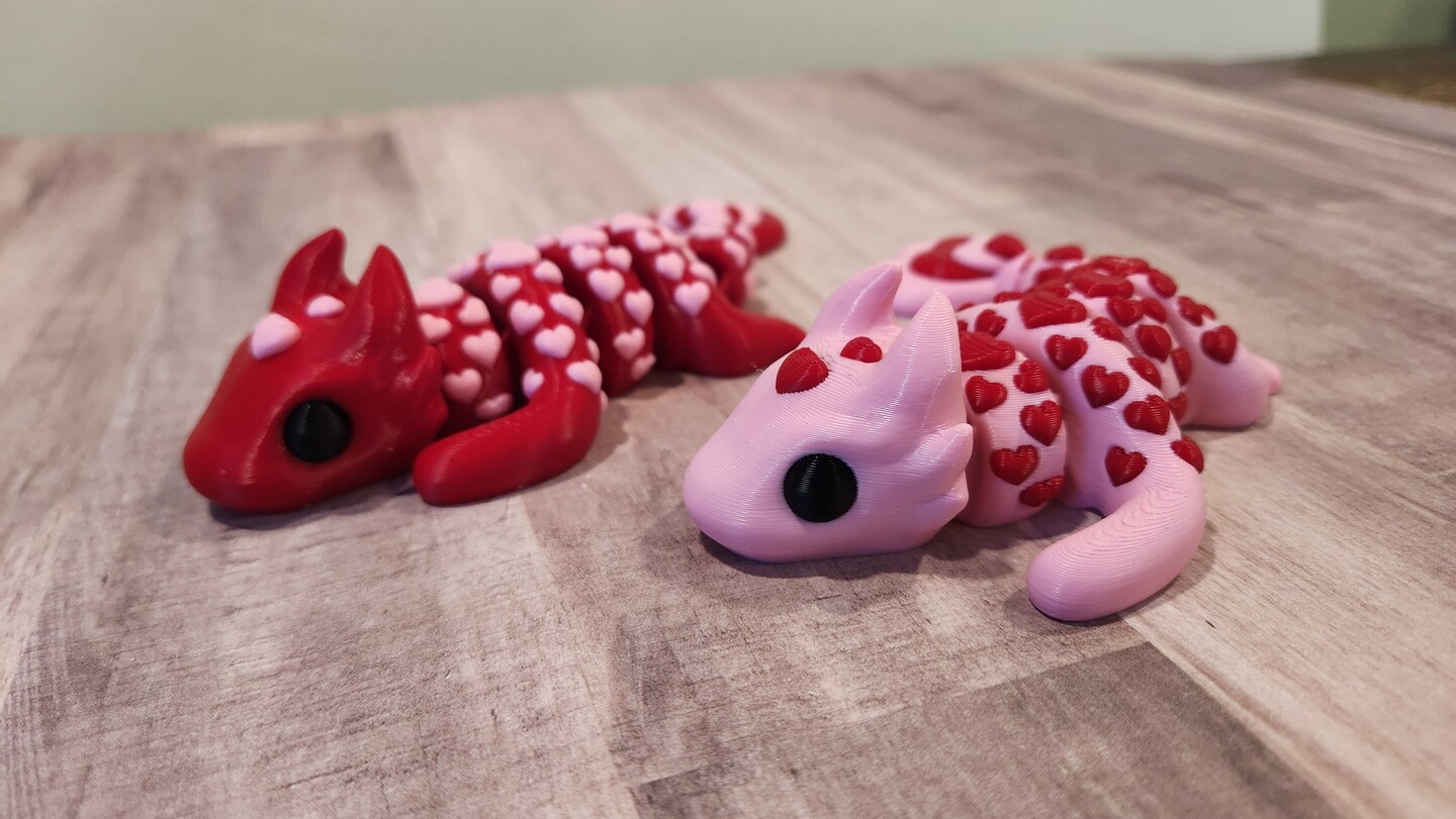 Articulated heart dragon - great Valentine's Day gift | MakerPlace