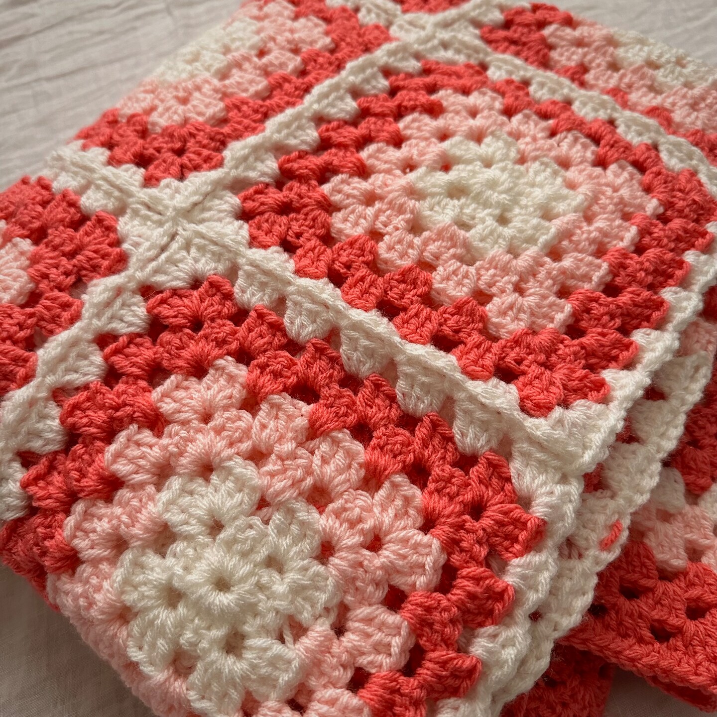 Pink granny 2025 square blanket