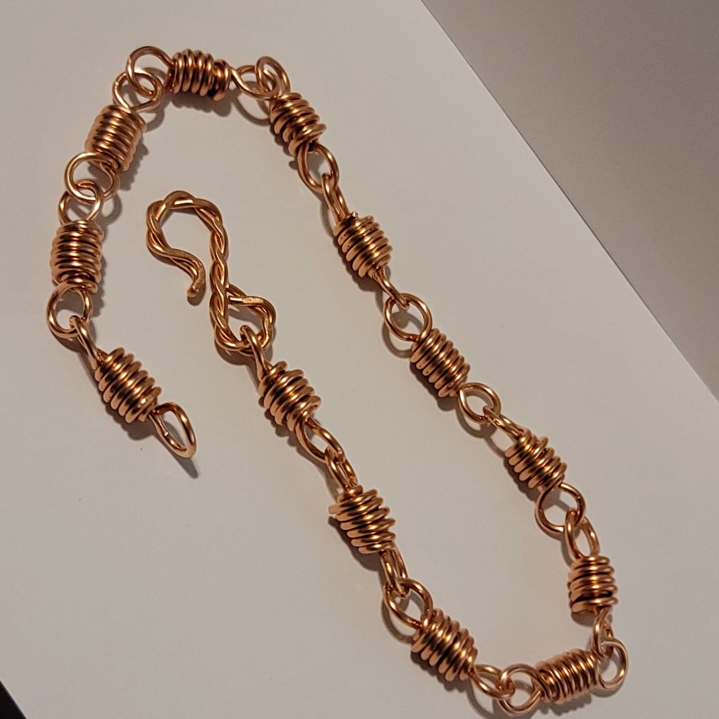 Copper Chain Link Bracelet with Herringbone Wire Weave - Green | Chain link  bracelet, Copper chain, Link bracelets