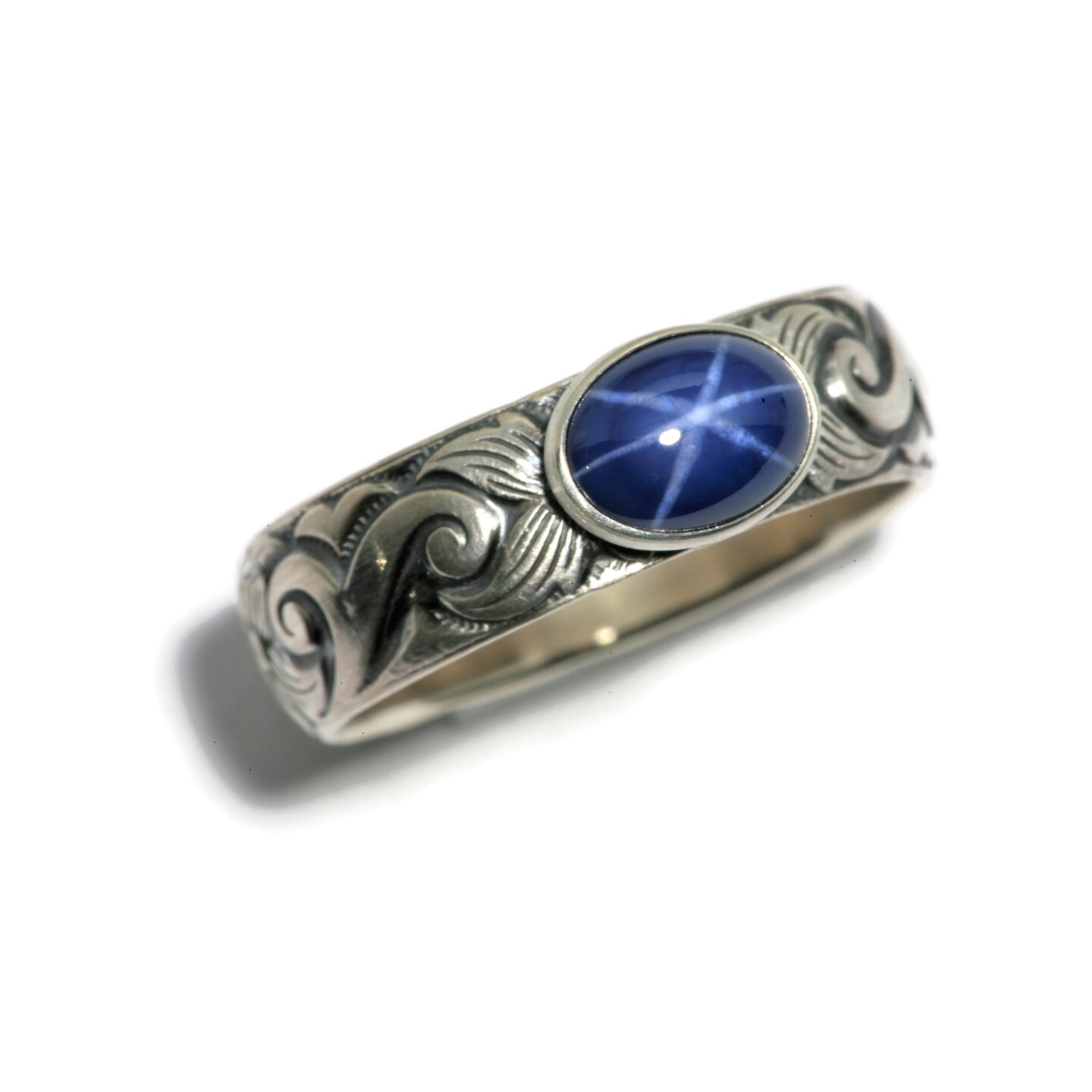 Genuine Blue Star Sapphire Sterling Silver Band Ring 22K Yellow Gold Filled  22K — Discovered