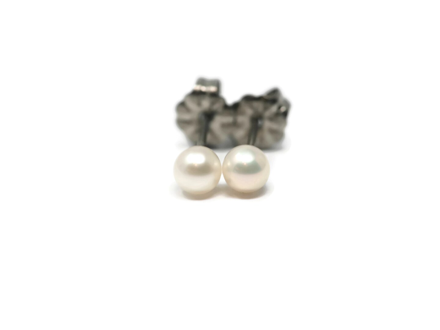 Pandora Freshwater Pearl Stud Earrings :: Earring Stories 293168C01 ::  Authorized Online Retailer