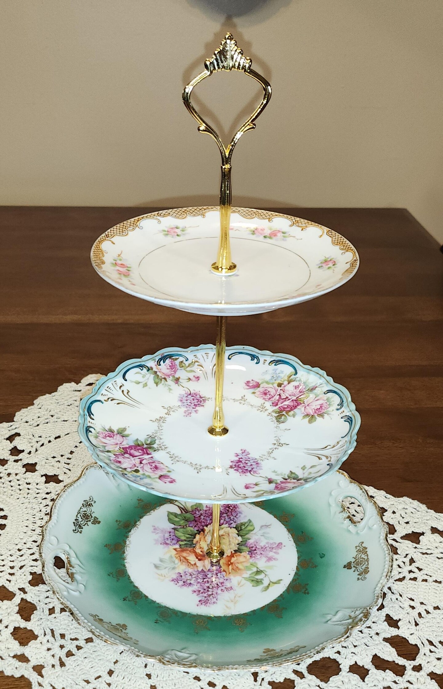 Vintage 2024 cake stands