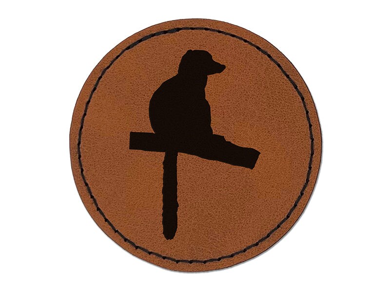 Lemur Solid Round Iron-On Engraved Faux Leather Patch Applique - 2.5&#x22;