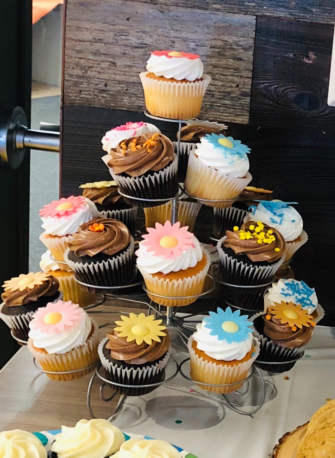 Cupcake Stand Cupcake Display Holder Cupcake Tower for Bar Party Décor Wedding Birthday Baby Shower