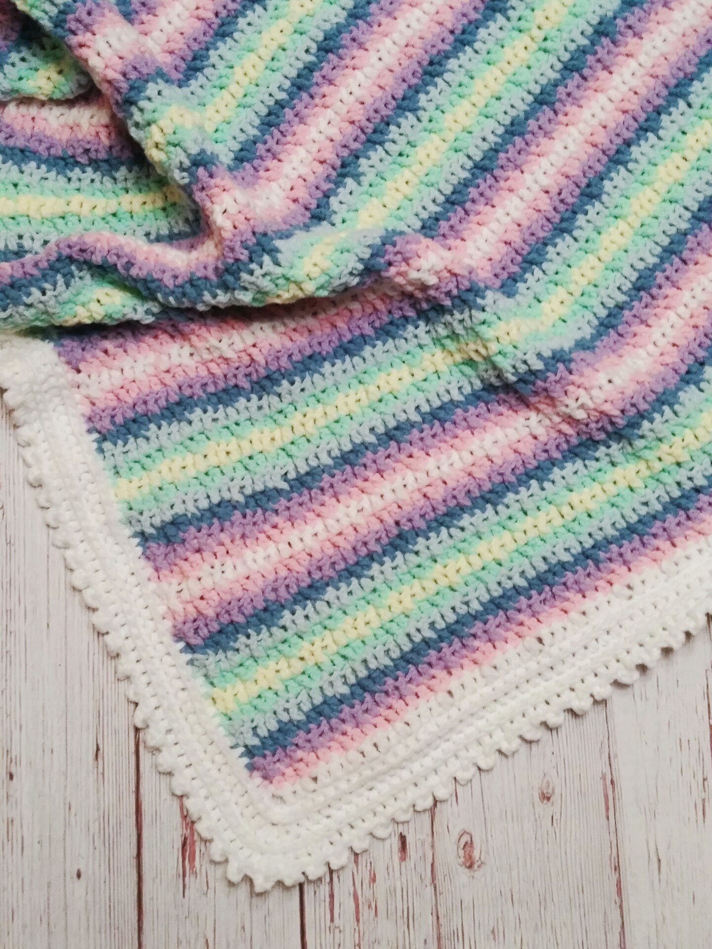 Lion Brand Yarn - Feels Like Butta - 6 Skein Assortment (Pastels) – Craft  Bunch