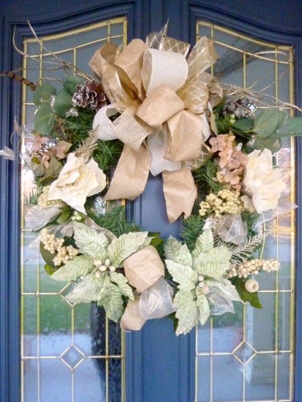 Miss Arrivo THE WREATH（おまけ付き） Sage green Poinsettia and Magnolia wreath, Christmas wreaths