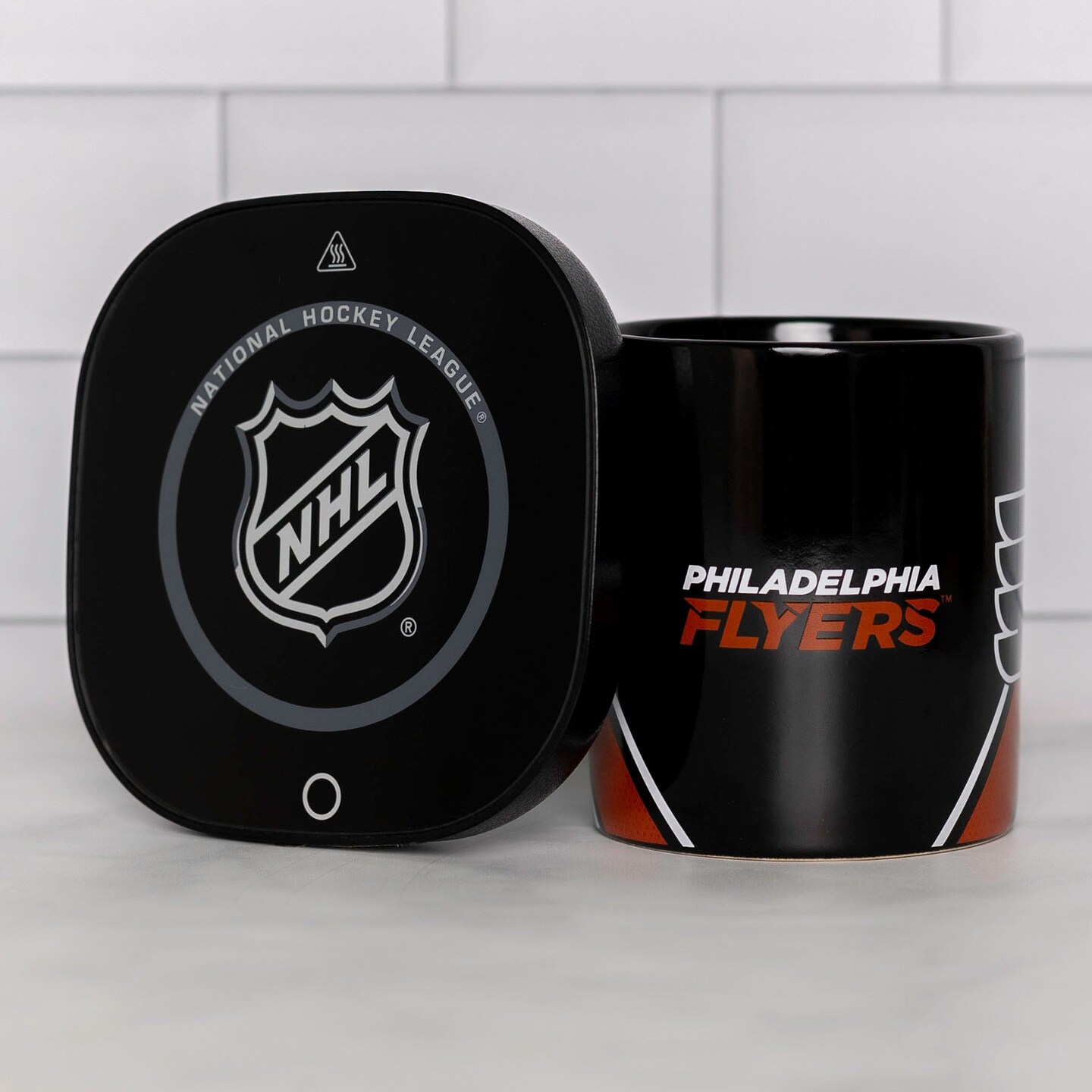 Uncanny Brands NHL Philadelphia Flyers Logo Mug Warmer Set