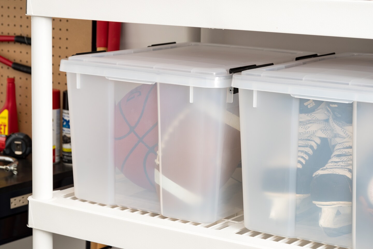 IRIS USA 46.6 Quart WeatherPro&#x2122; Storage Box