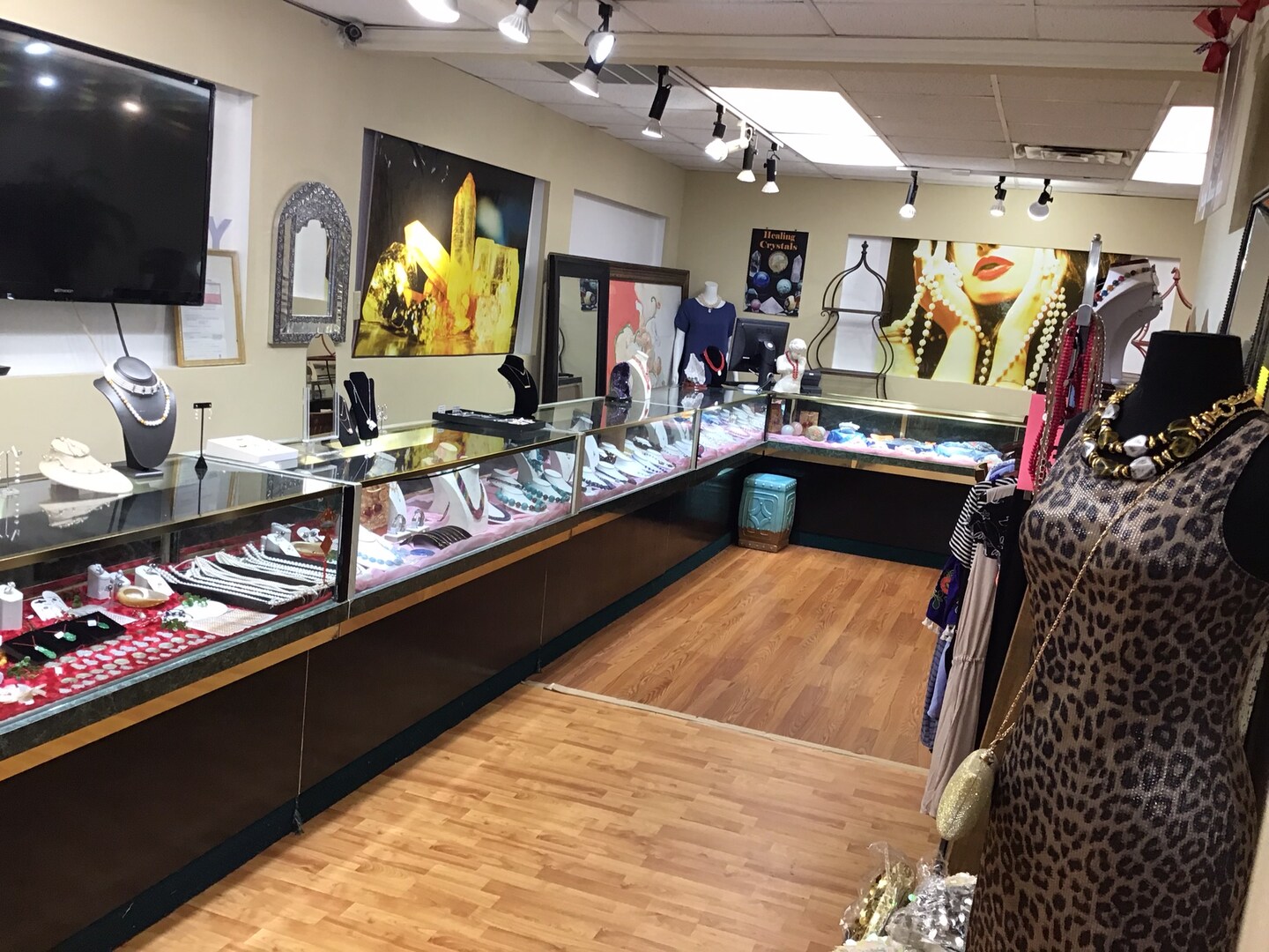 storefront banner