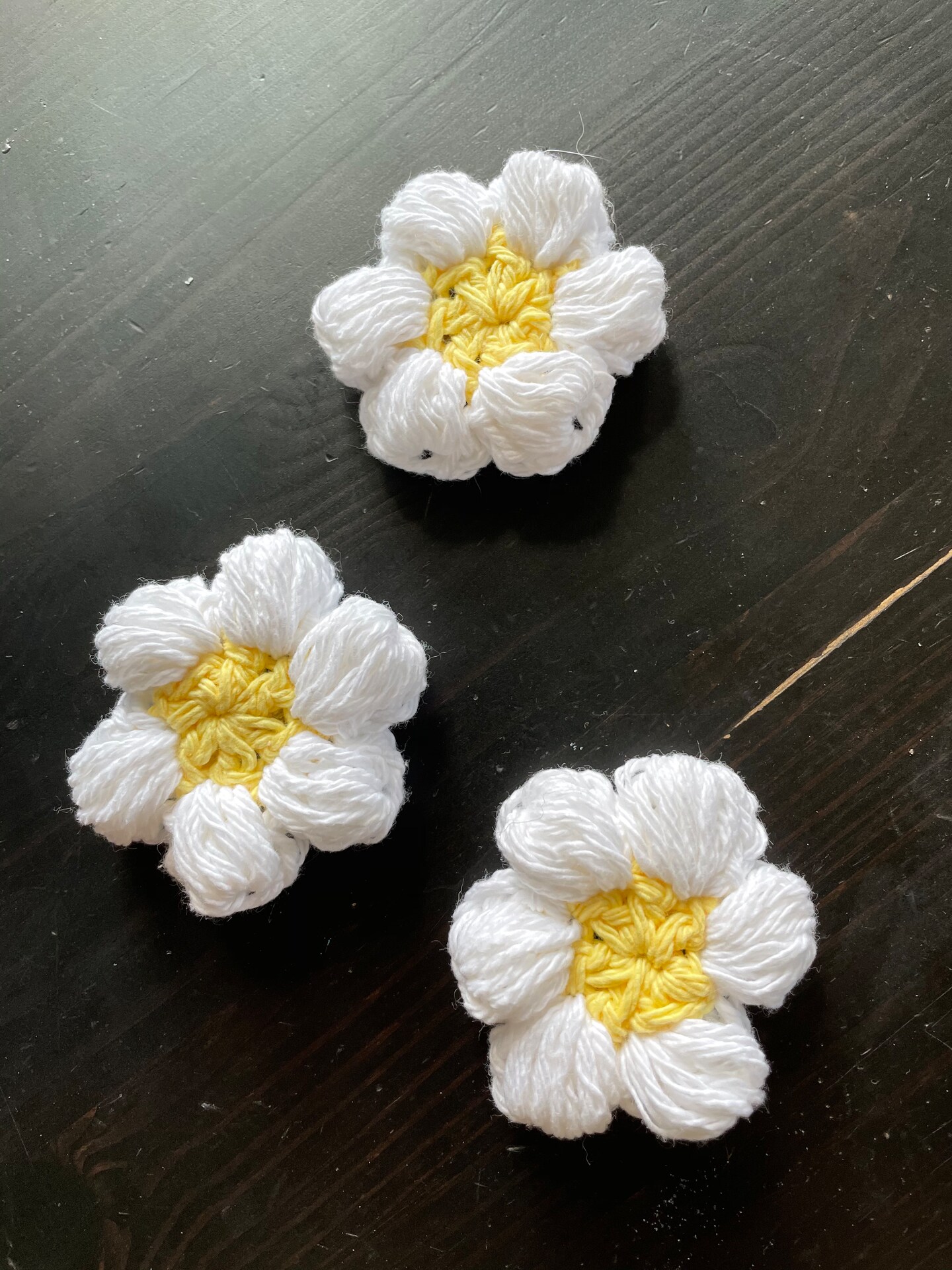 Cute Yellow and White Yarn Crochet Daisy Hairclip Barrette