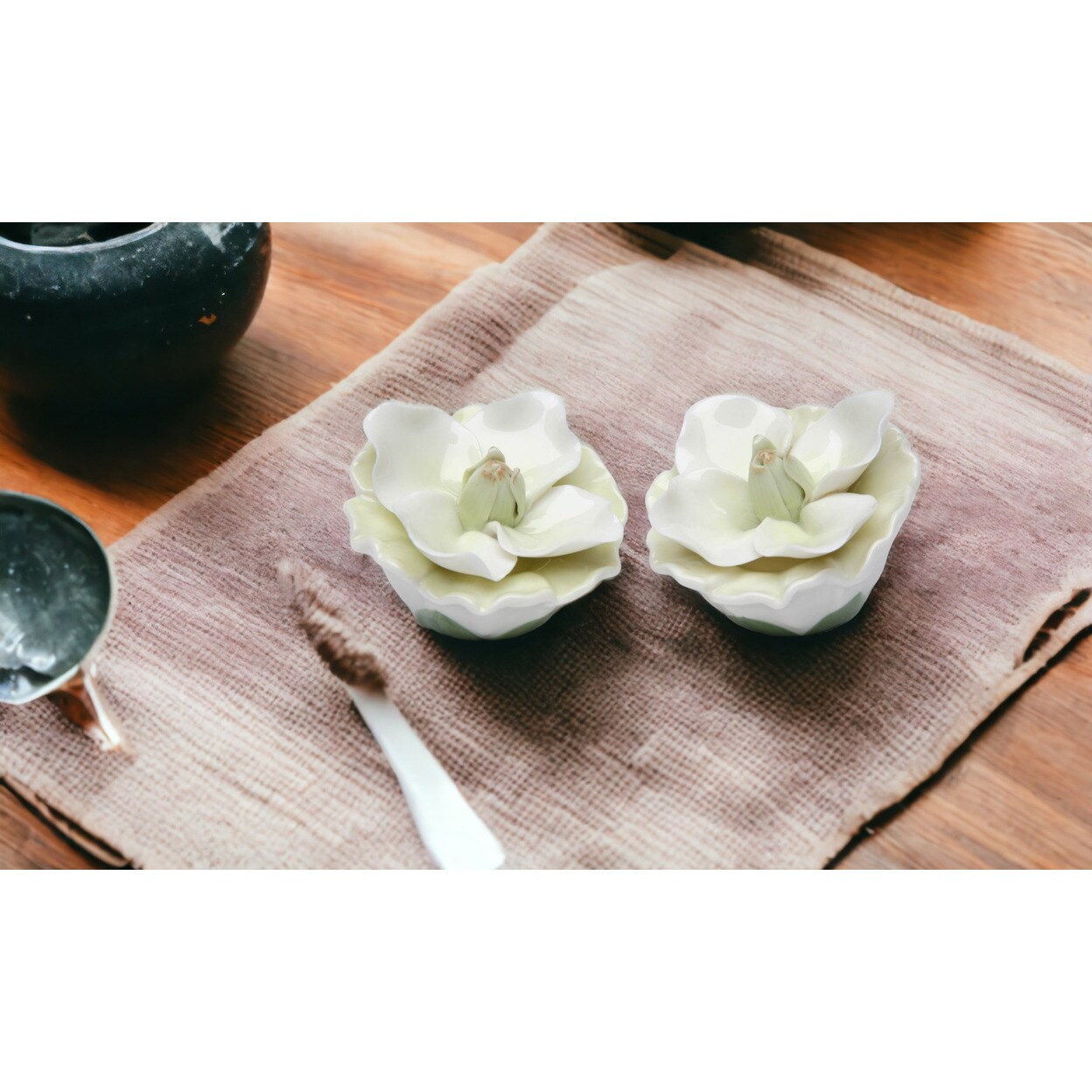 Ceramic Magnolia Flowers Salt and Pepper Shakers, Home Decor Kitchen Ornament