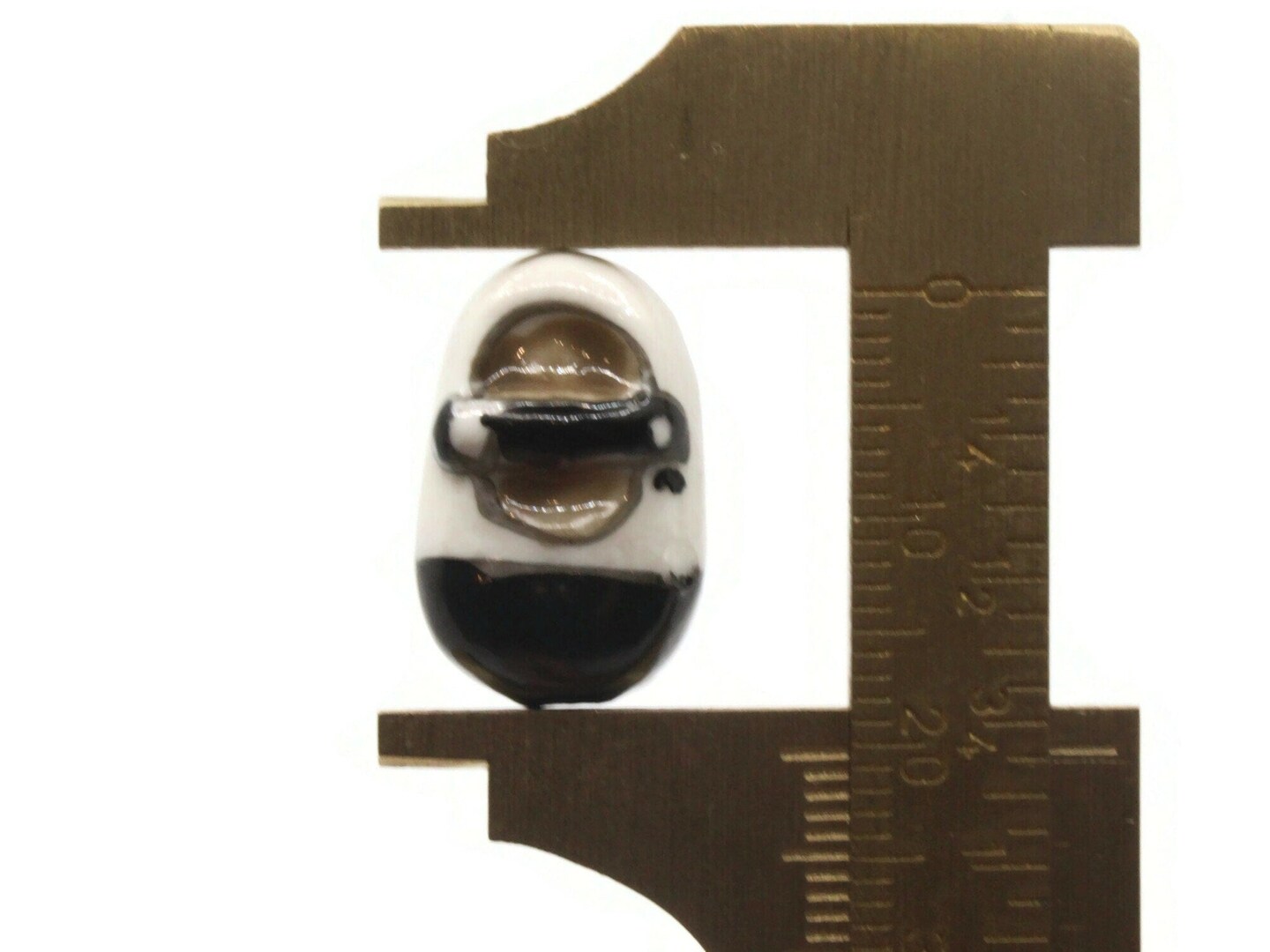 4 20mm Porcelain Buckle Shoe Black and White Footwear Beads