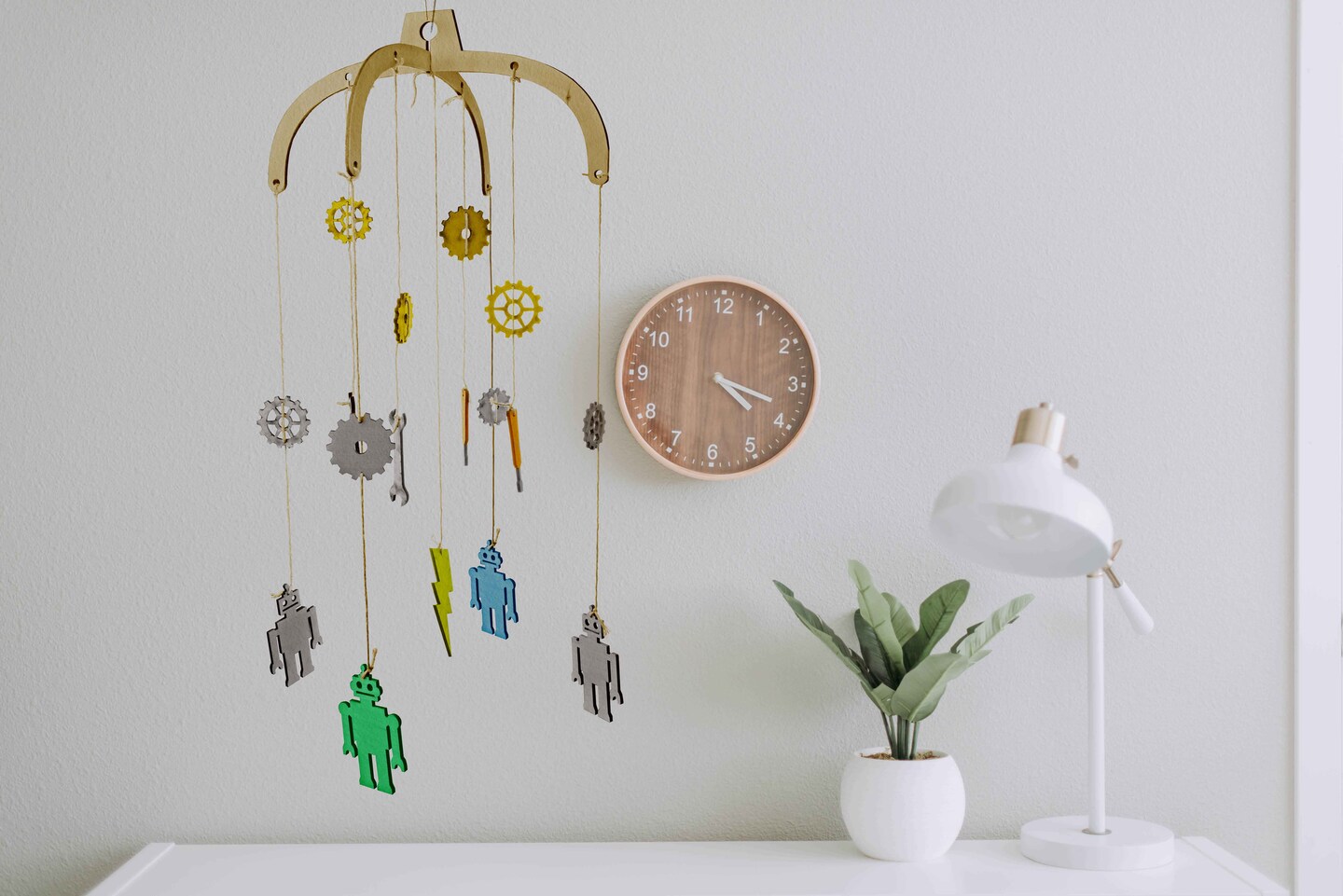 Leisure Arts Wood Mobile Robot