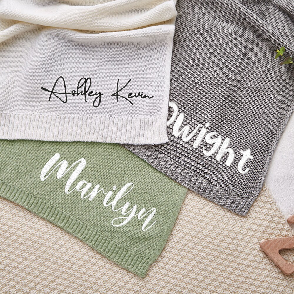 Personalized Embroidery Baby Knitted Blanket For Boy and Girl with Name