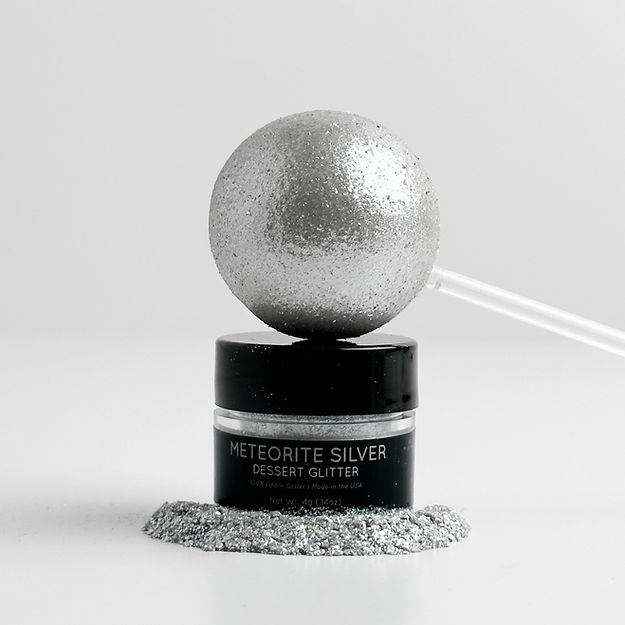Shine Dessert Glitter: "Meteorite Silver" - Silver Edible Dessert Glitter