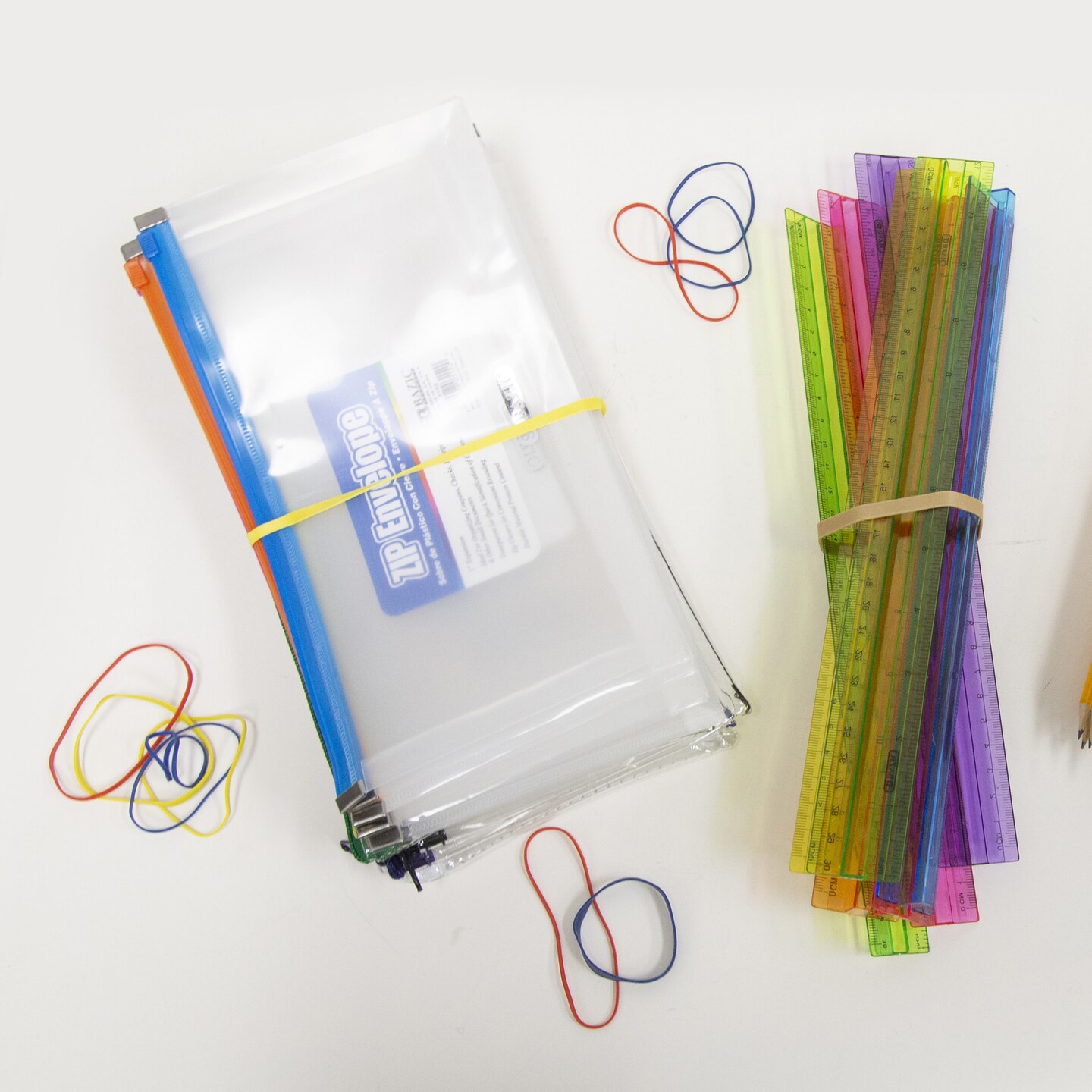 BAZIC 2 Oz./ 56.70 g Assorted Sizes and Colors Rubber Bands
