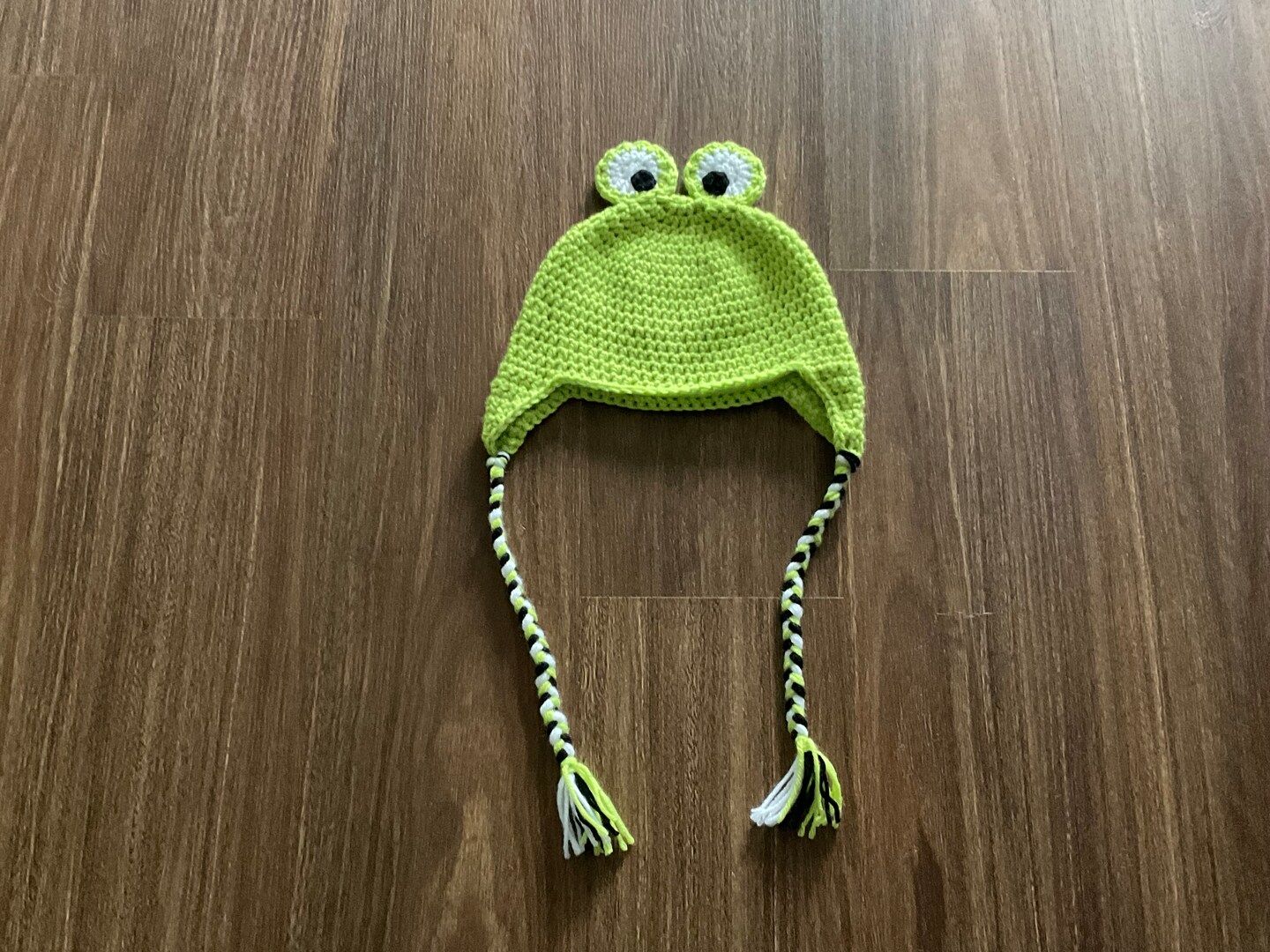 Crochet Frog Hat (6-10 years) MakerPlace by Michaels