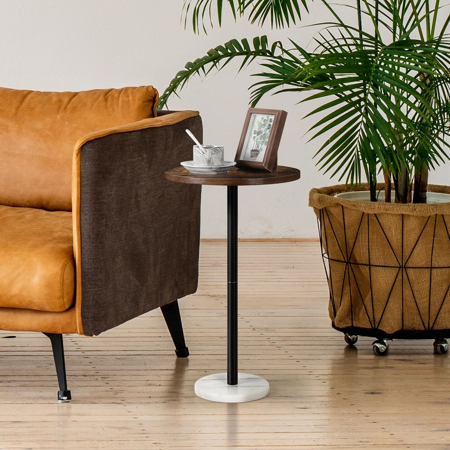 Small Spaces Pedestal Side Table for Sofa Couch Chair Patio