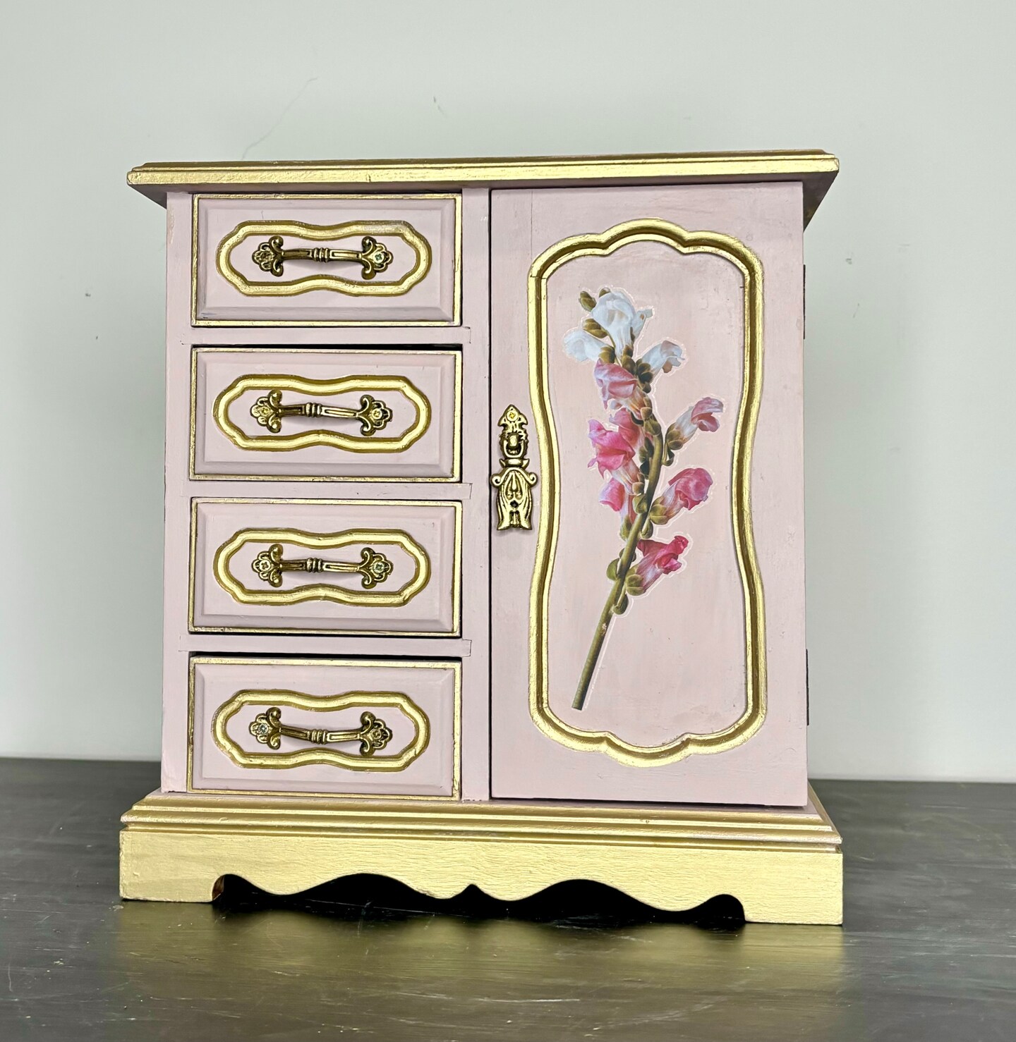 Pink Floral Painted Vintage Jewelry Box | MakerPlace by Michaels