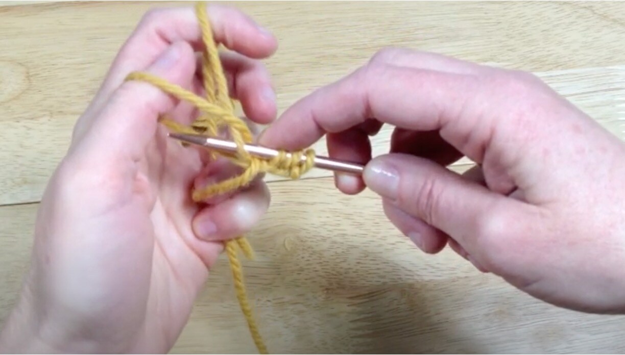 How-To Cast-On Using Long-Tail Method for Knitting image 5