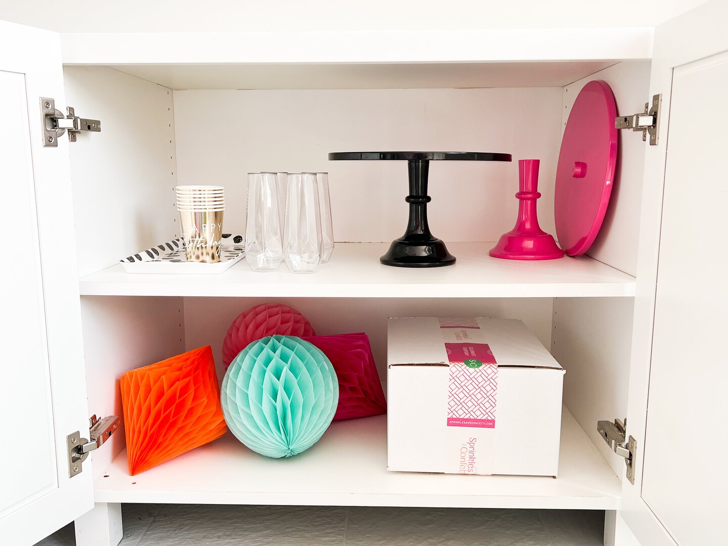 Bright Hot Pink Melamine Pedestal Cake Stand – 11.5" Wide, Lightweight, BPA-Free, Dishwasher Safe, Party Ready