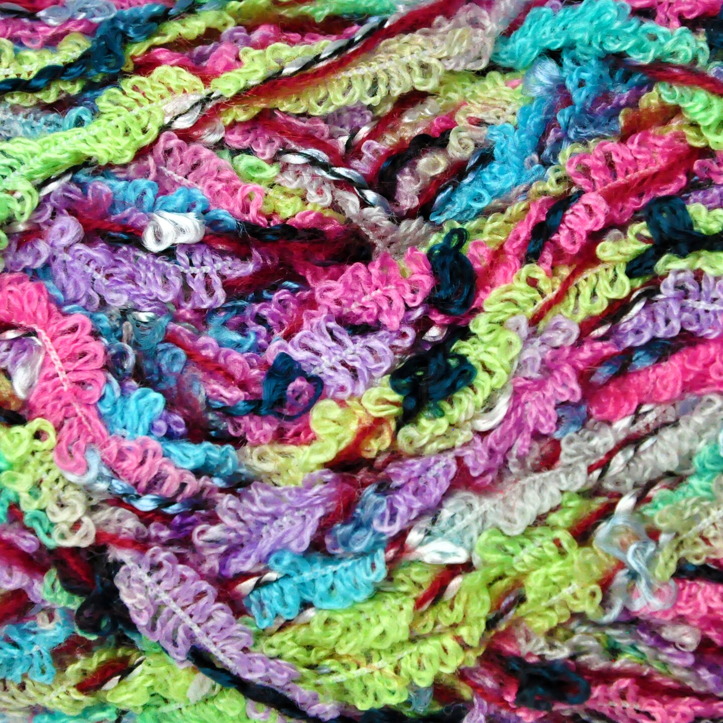 Luce Yarn
