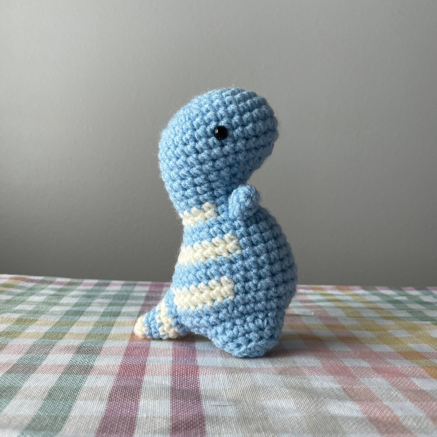 How to Crochet a Mini-Dino image 4
