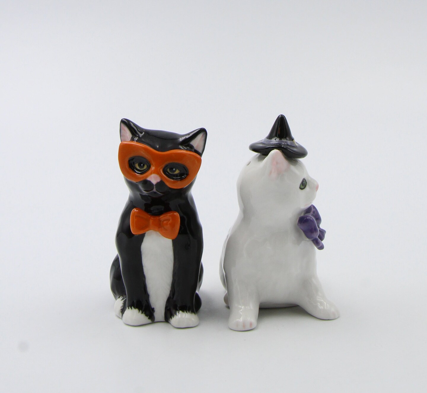 Ceramic Black and White Cats in Costumes Salt and Pepper, Home D&#xE9;cor, Gift for Her, Mom, Kitchen D&#xE9;cor, Cat Lovers Gift, Pet Loss Gift